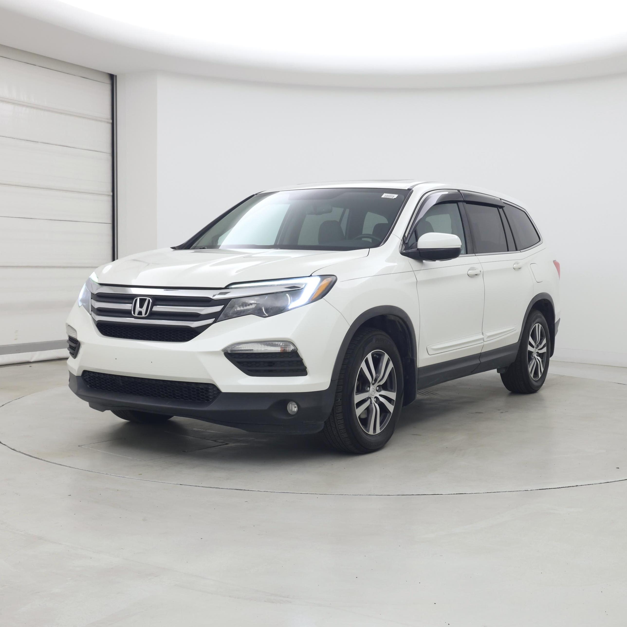 Thumbnail: 2018 Honda Pilot - 4