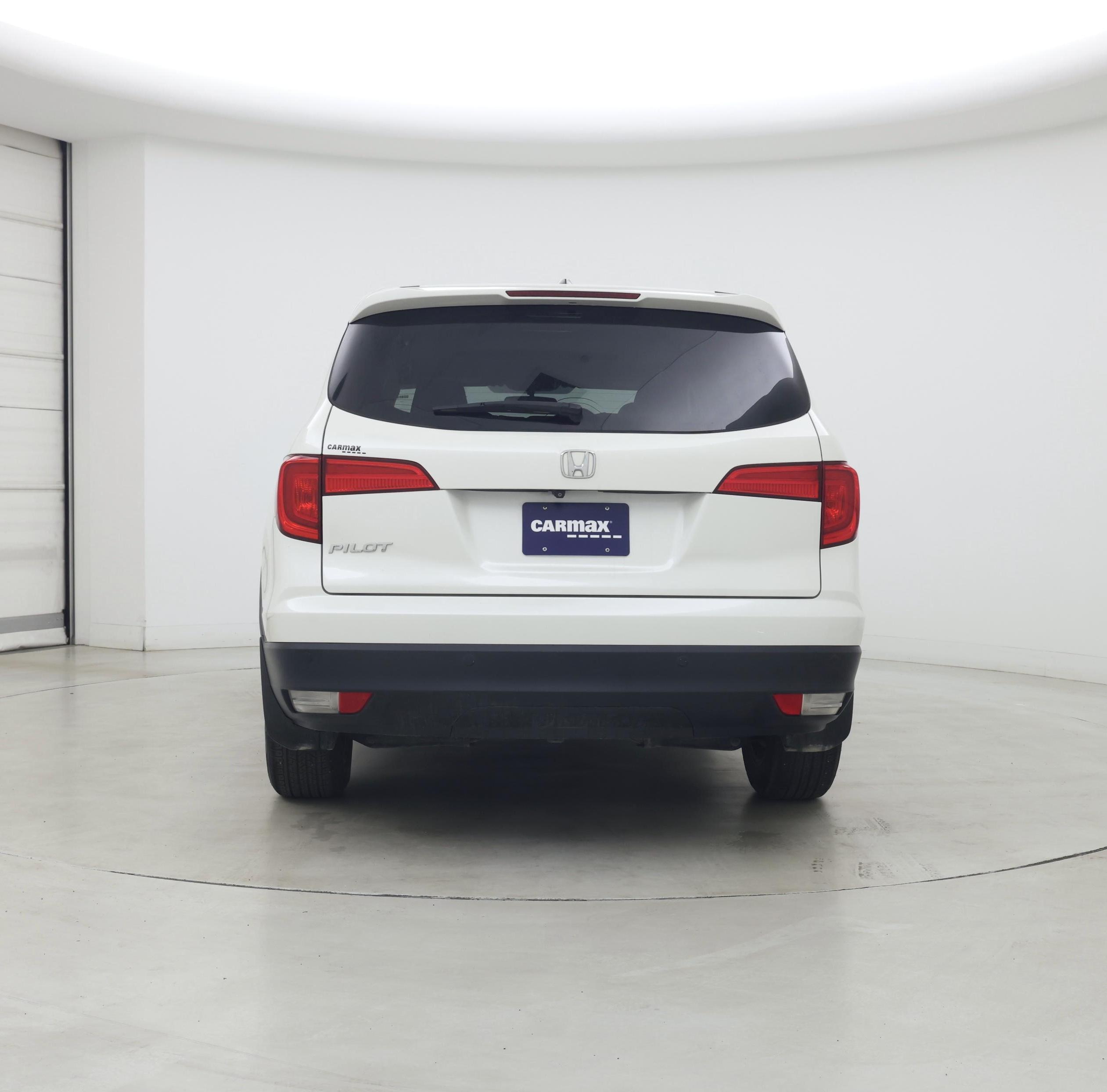 Thumbnail: 2018 Honda Pilot - 6