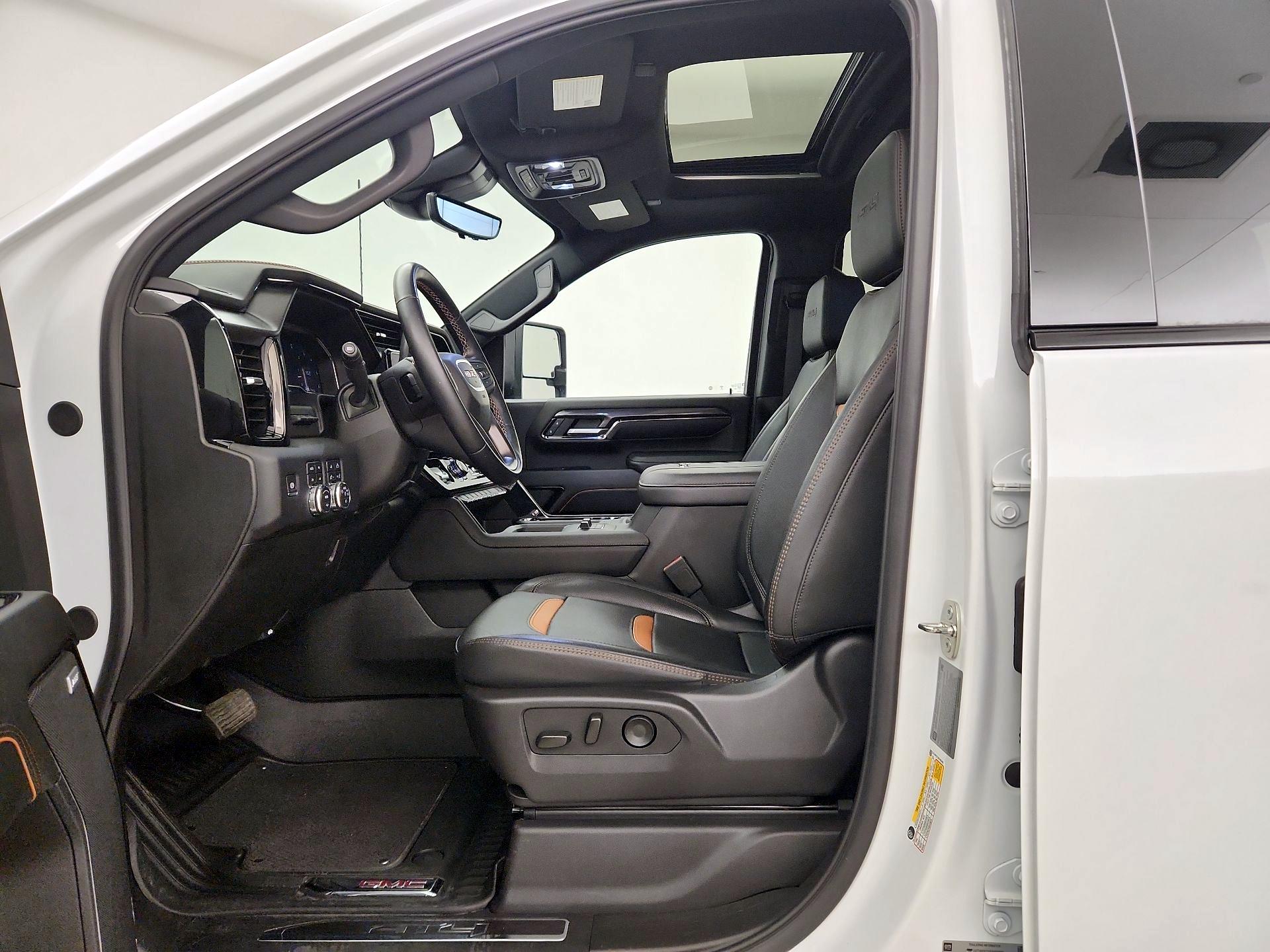 Thumbnail: 2024 GMC Sierra 2500 - 11