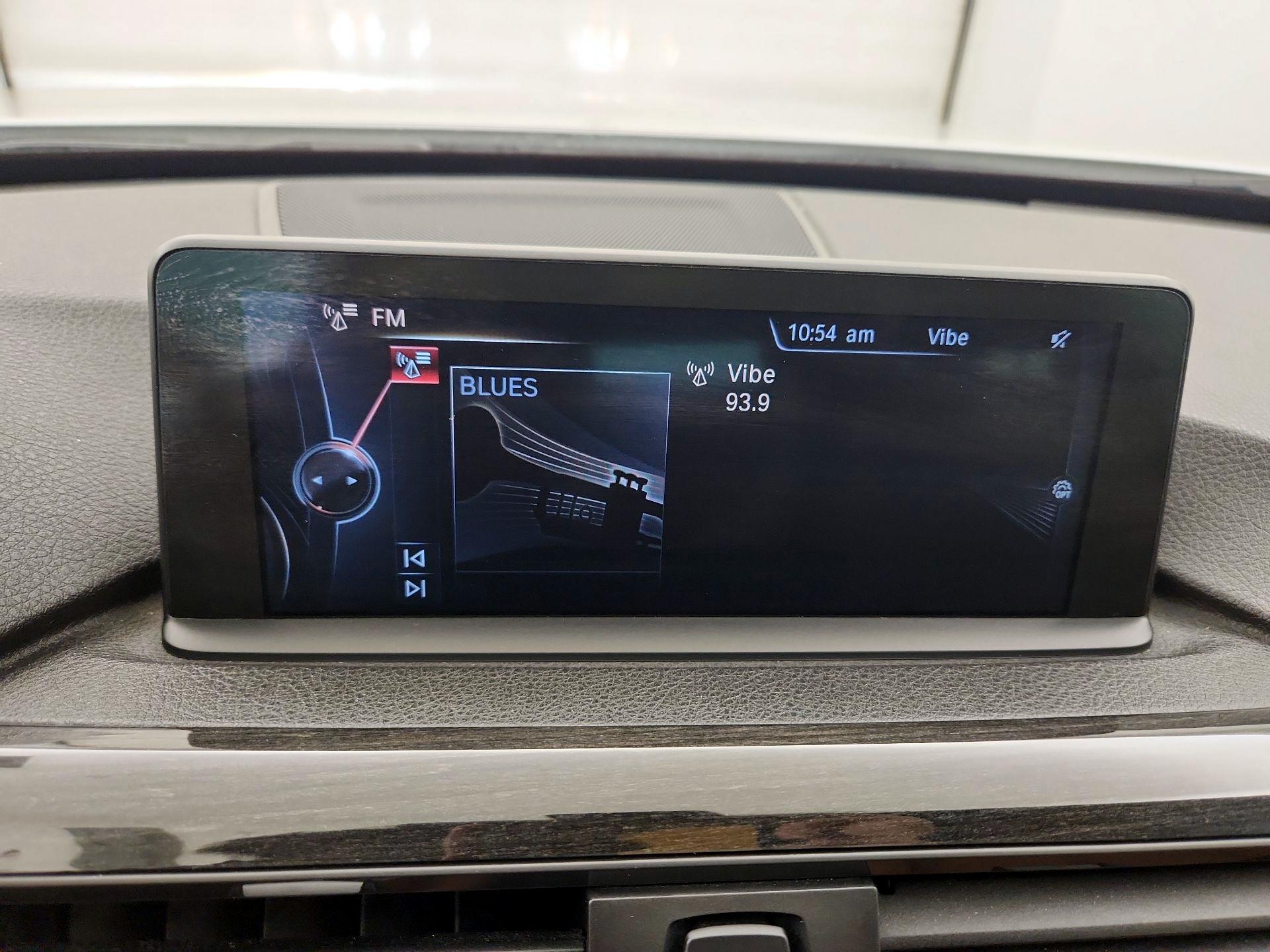 Thumbnail: 2015 BMW 4 Series - 16