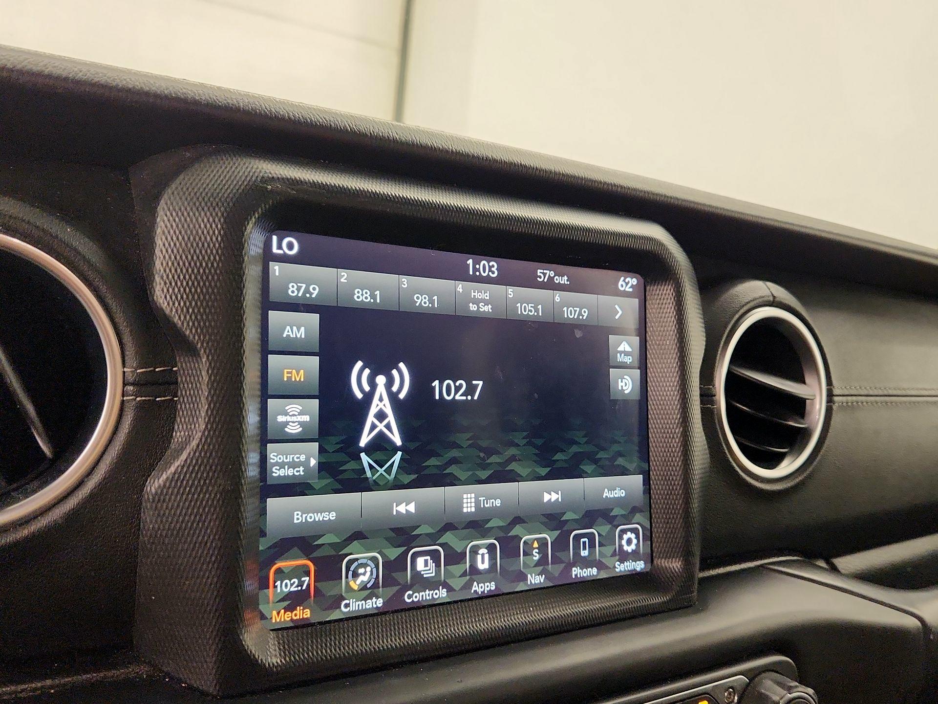 Thumbnail: 2020 Jeep Gladiator - 14