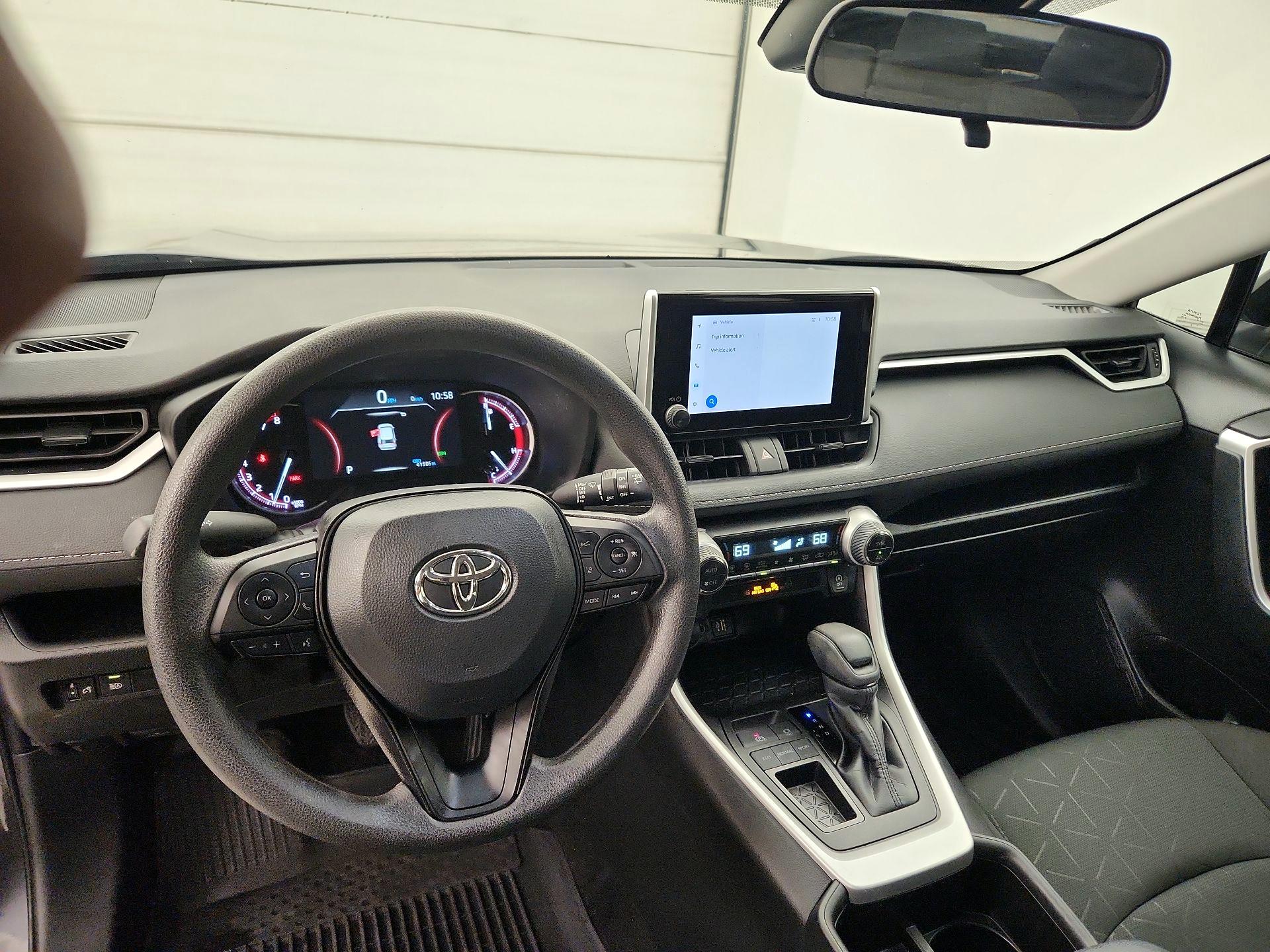 Thumbnail: 2024 Toyota RAV4 - 9