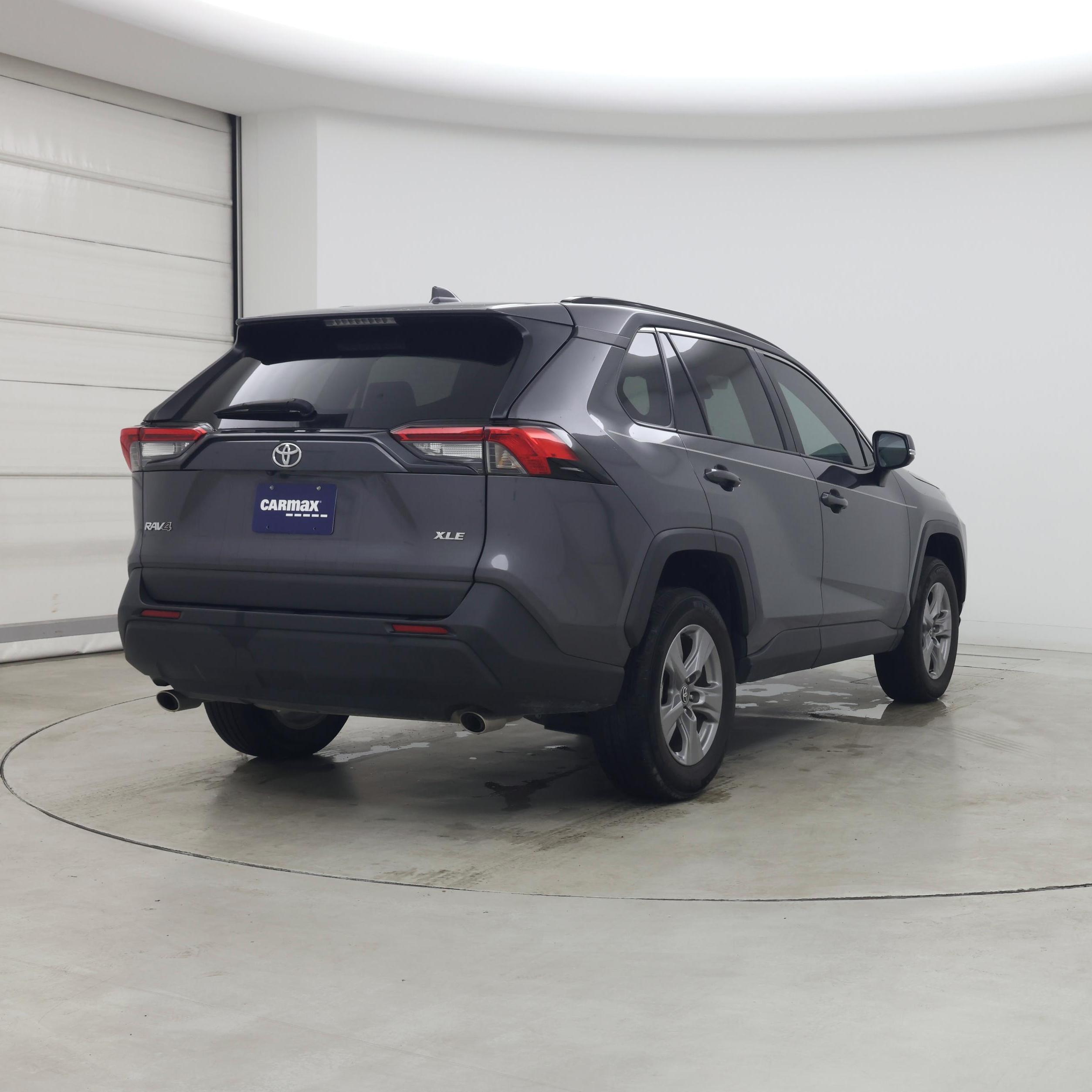 Thumbnail: 2024 Toyota RAV4 - 8