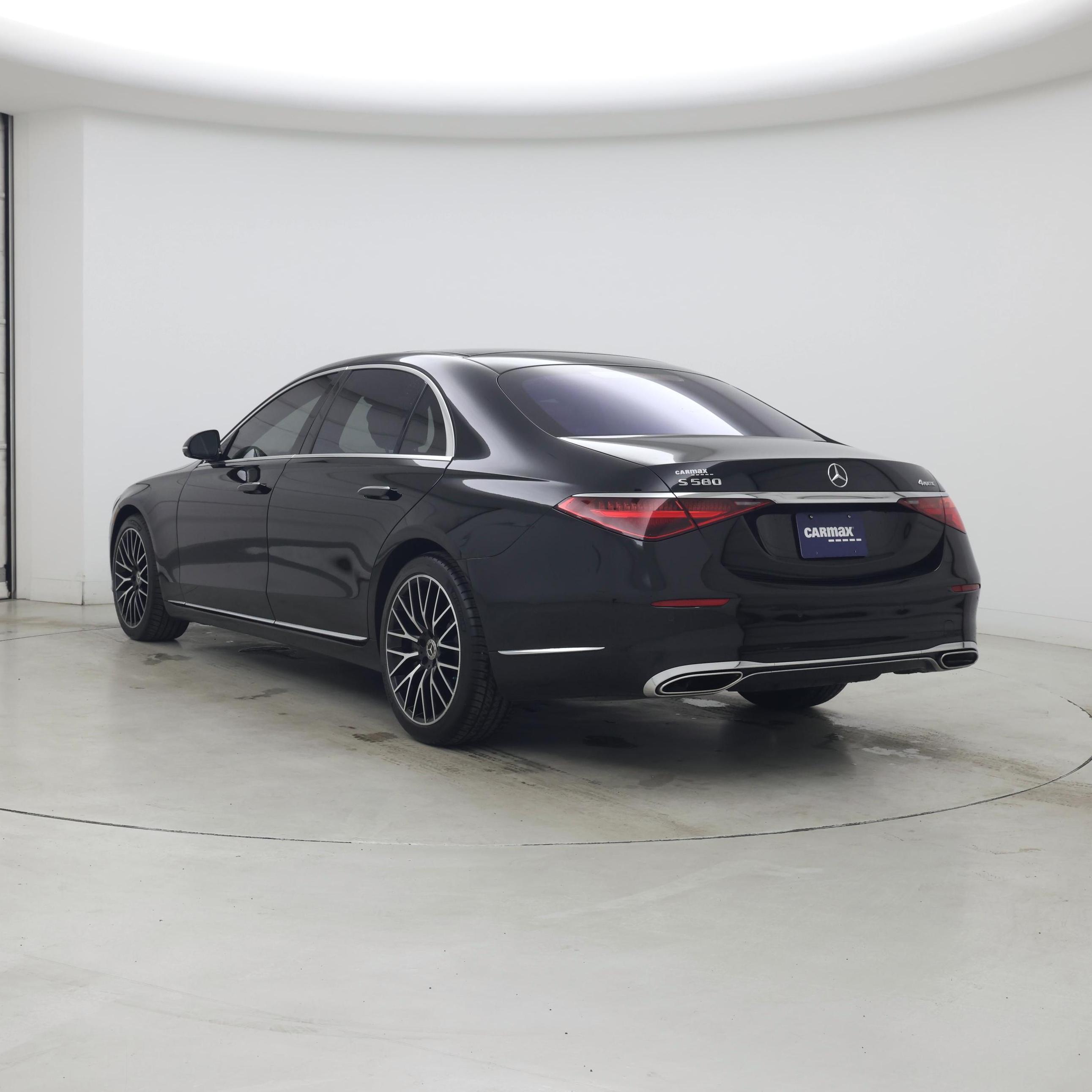 Thumbnail: 2022 Mercedes-Benz S-Class - 2