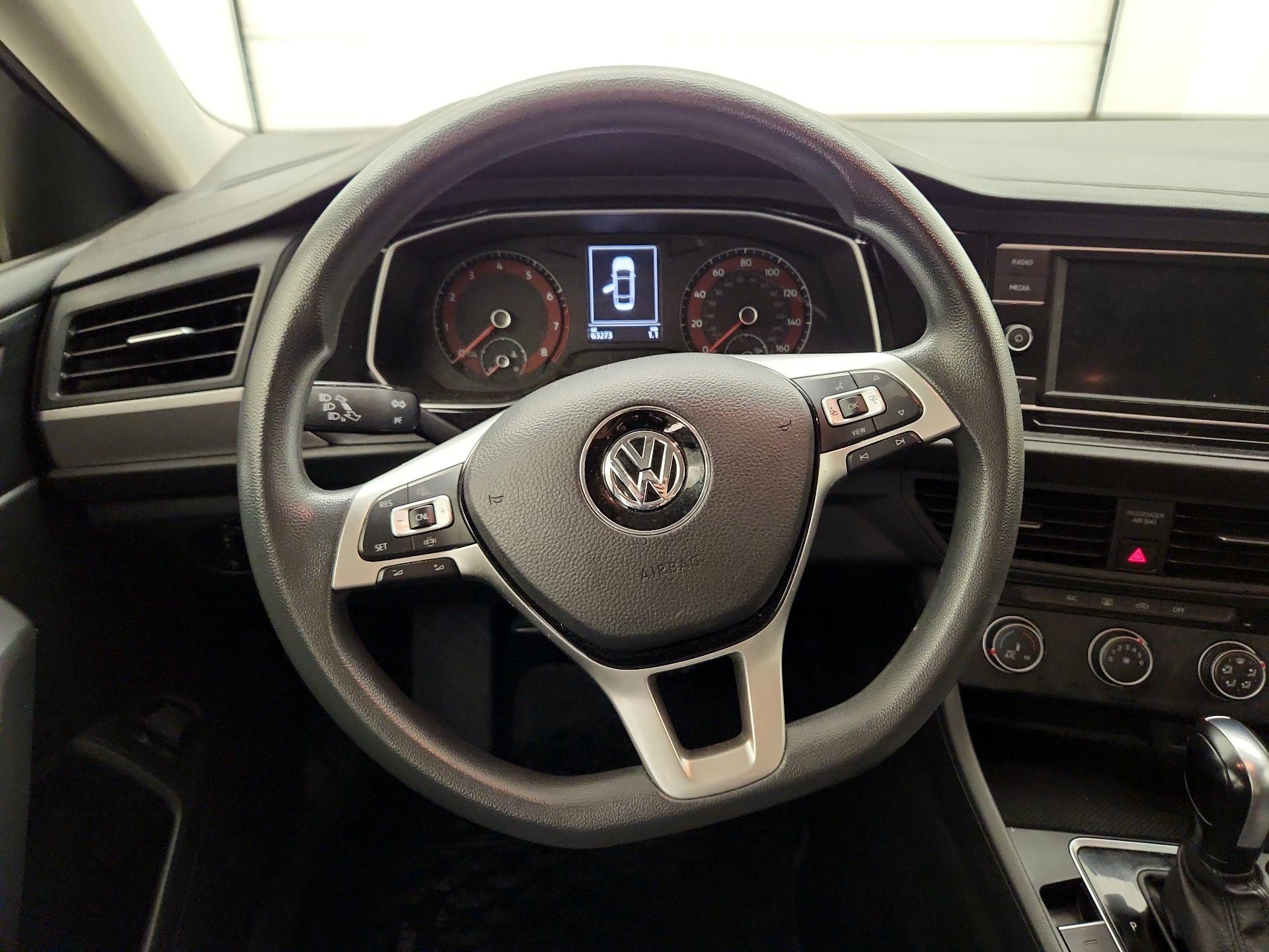 Thumbnail: 2020 Volkswagen Jetta - 10