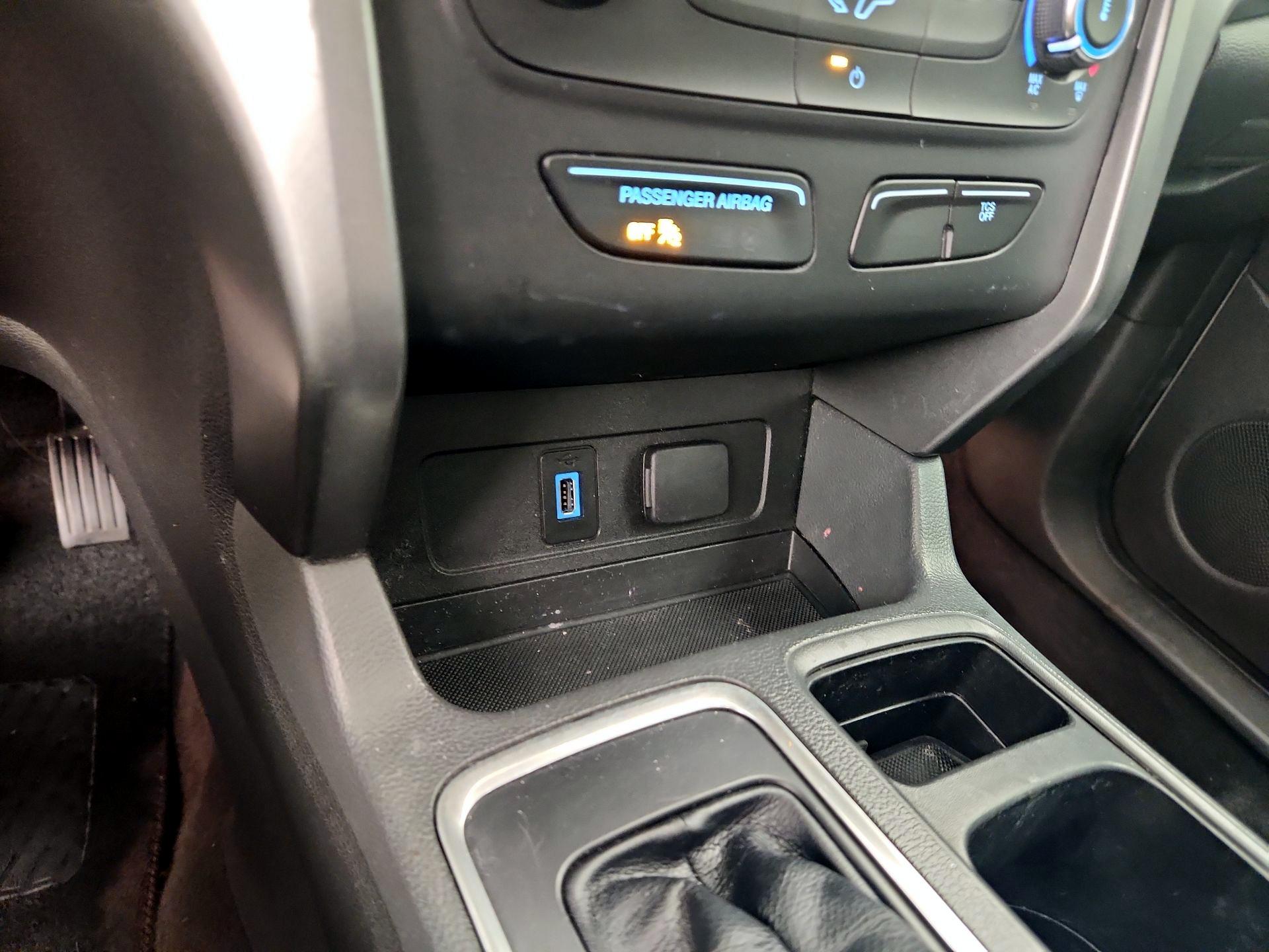 Thumbnail: 2017 Ford Escape - 16