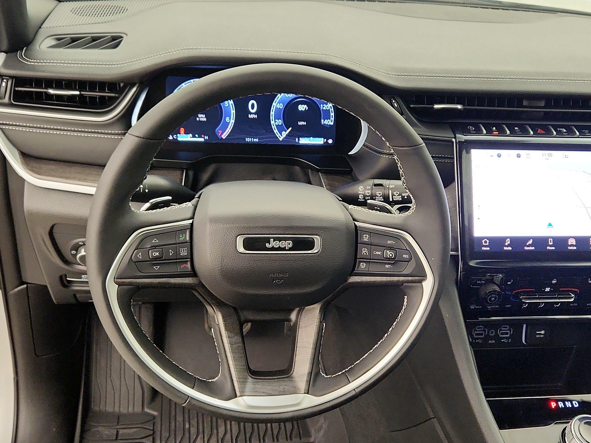 Thumbnail: 2025 Jeep Grand Cherokee - 10