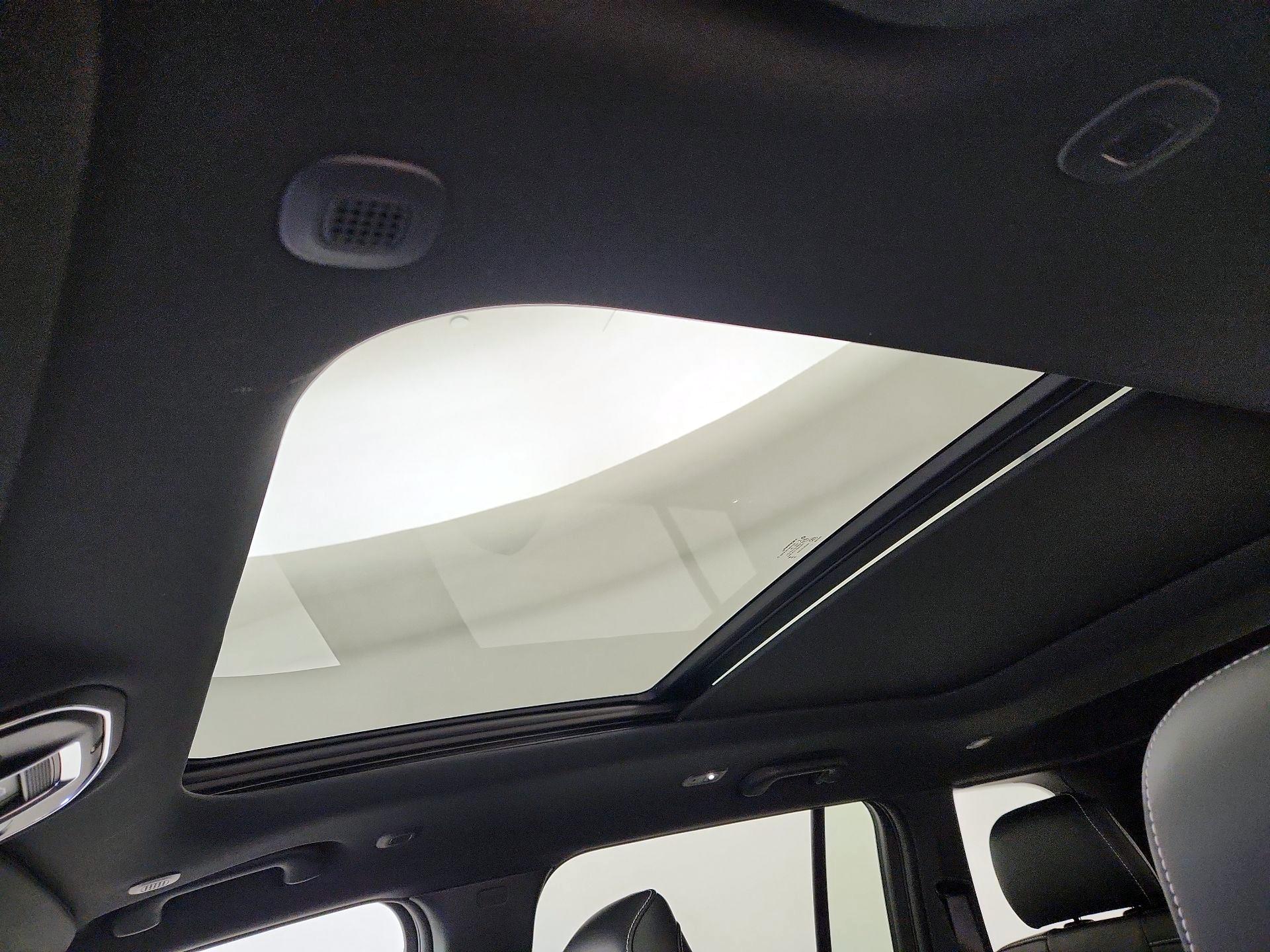 Thumbnail: 2025 Jeep Grand Cherokee - 20