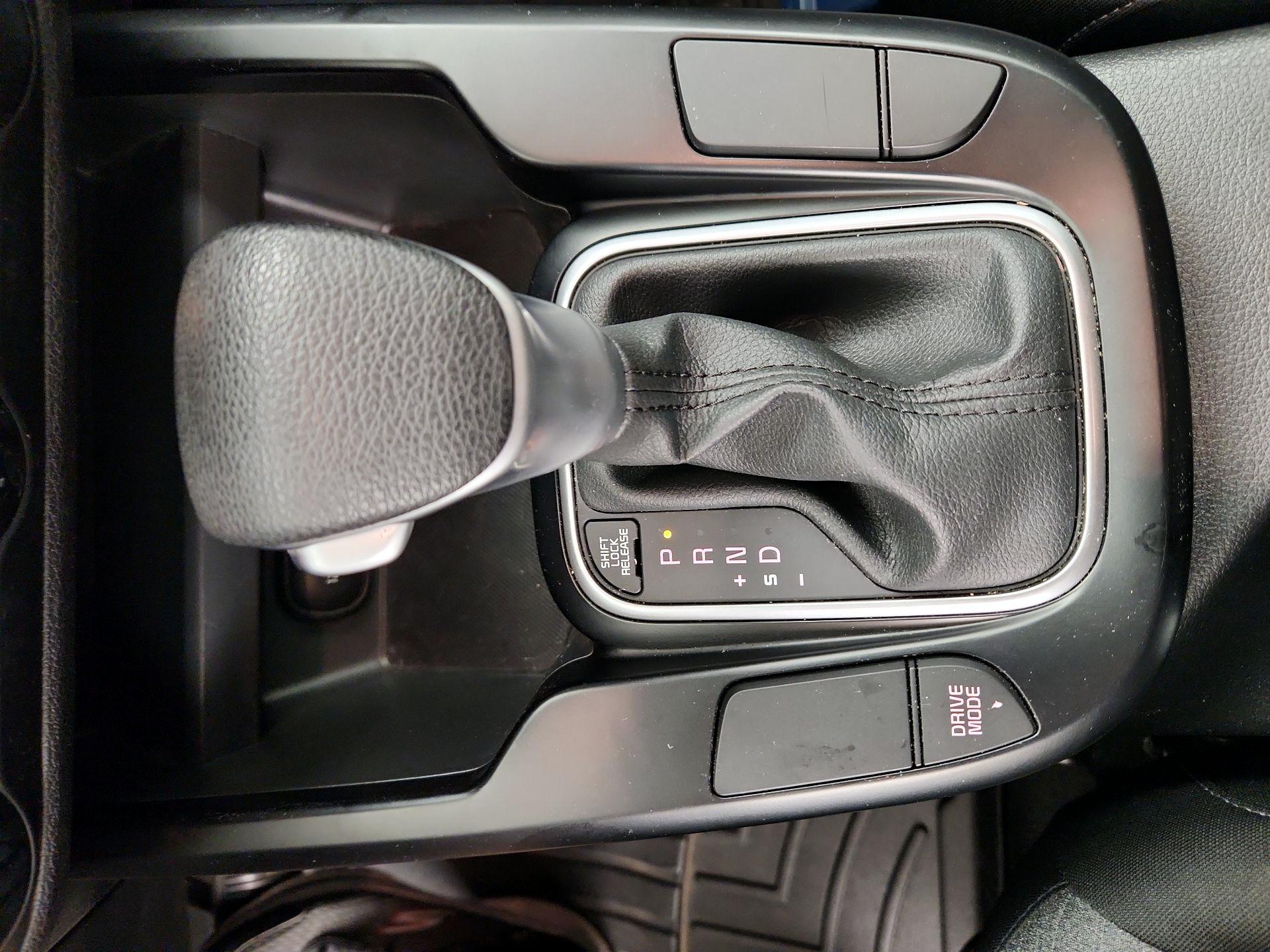 Thumbnail: 2020 Kia Soul - 17