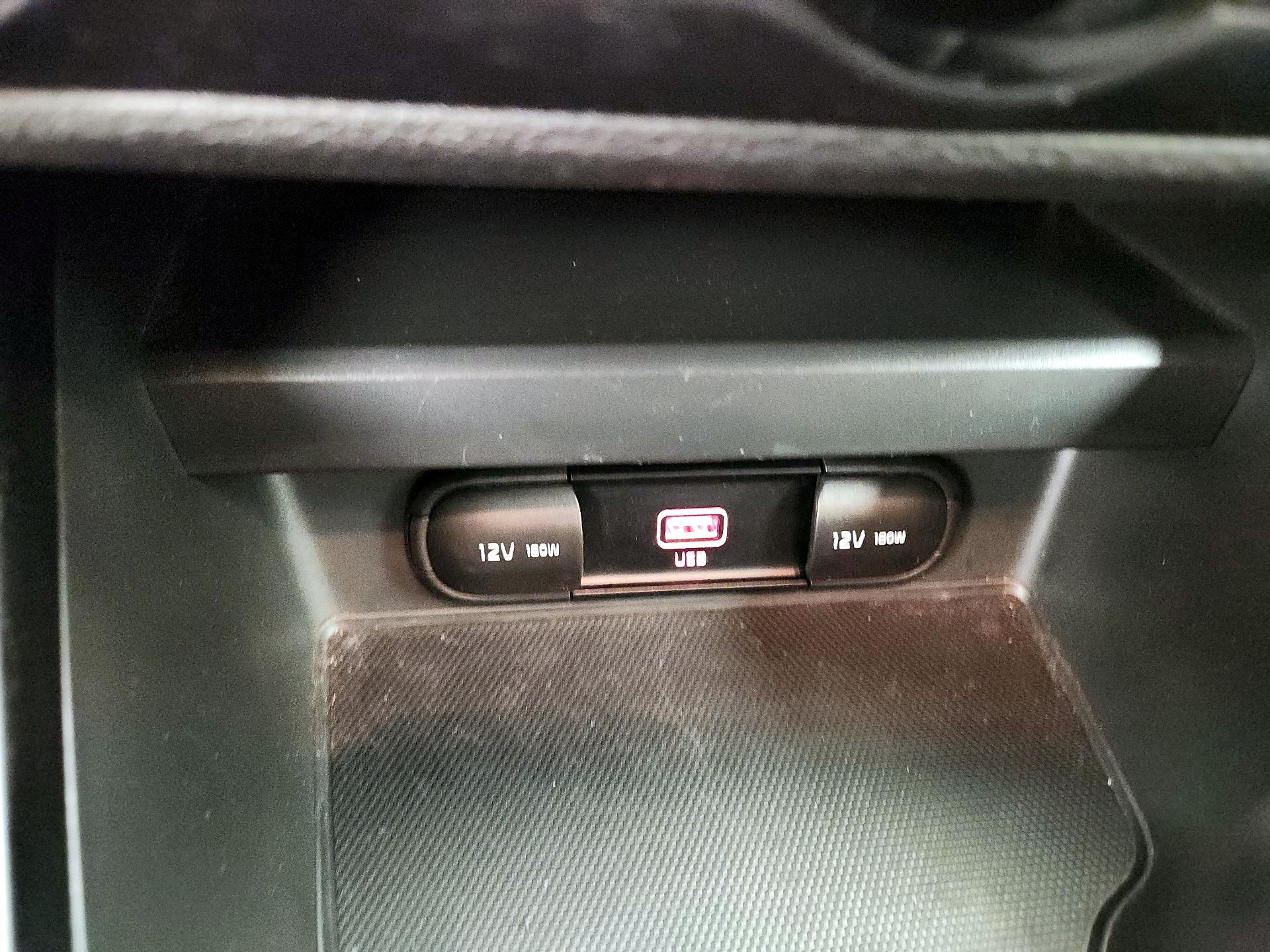 Thumbnail: 2020 Kia Soul - 18