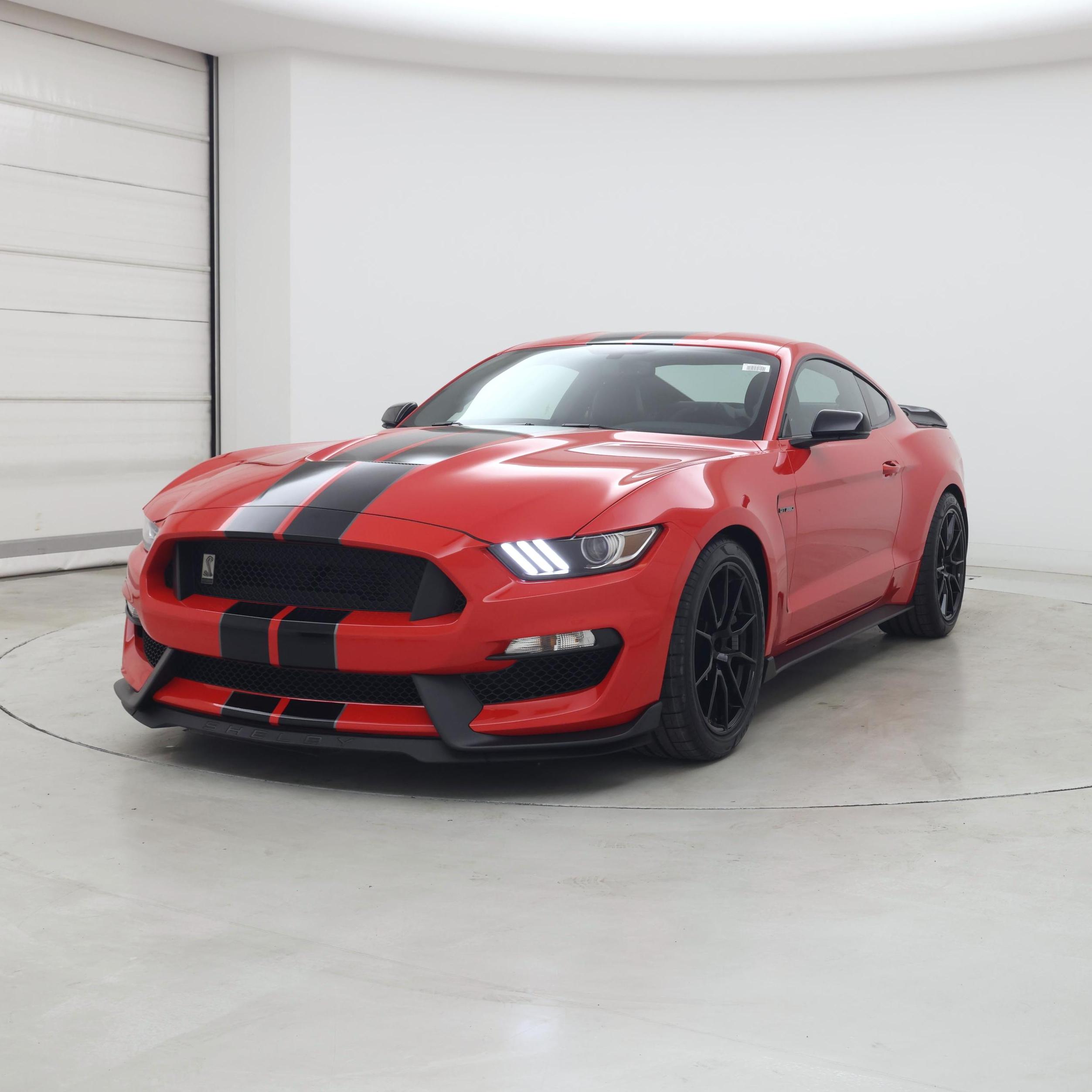 Thumbnail: 2020 Ford Mustang - 4