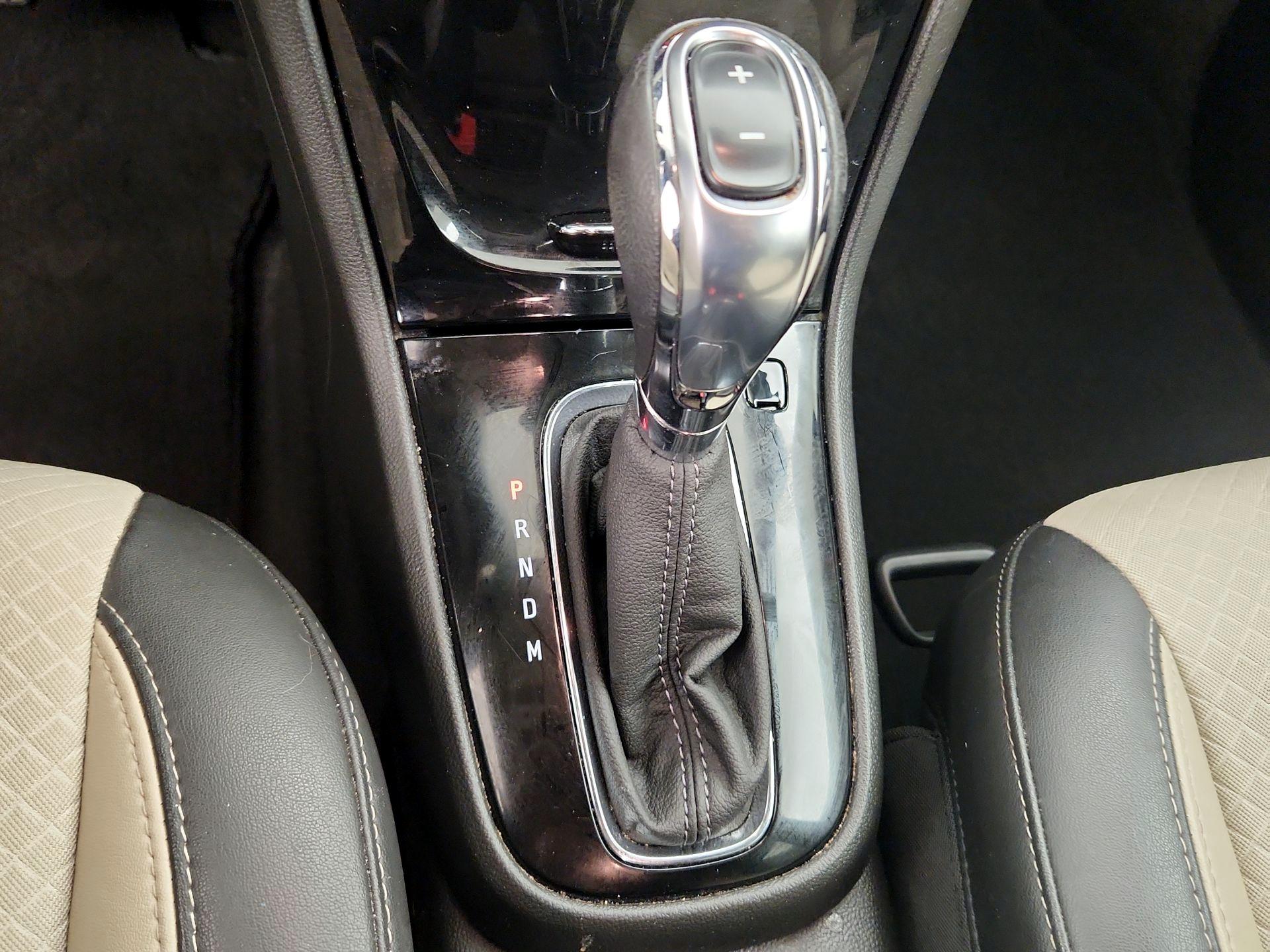 Thumbnail: 2017 Buick Encore - 17