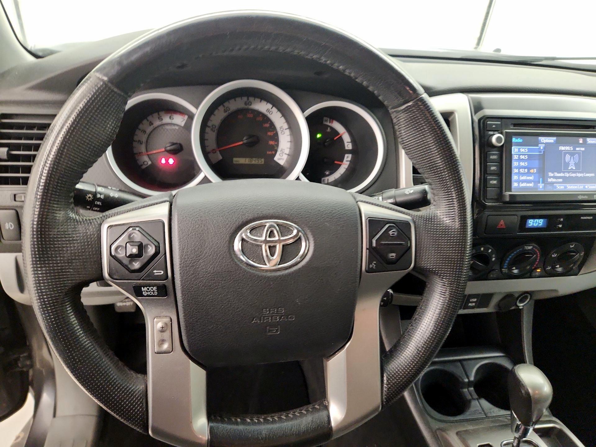 Thumbnail: 2014 Toyota Tacoma - 10