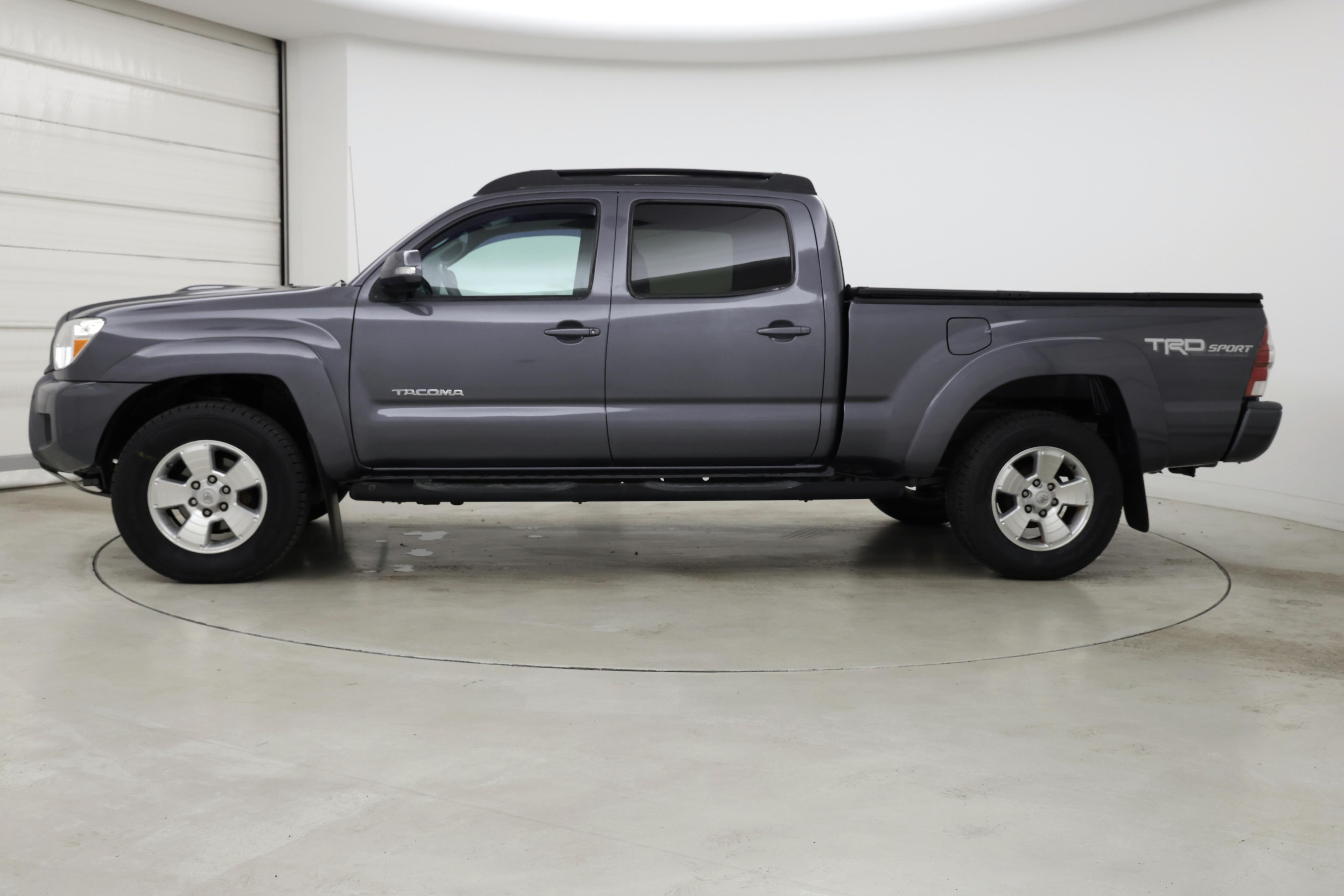 Thumbnail: 2014 Toyota Tacoma - 3