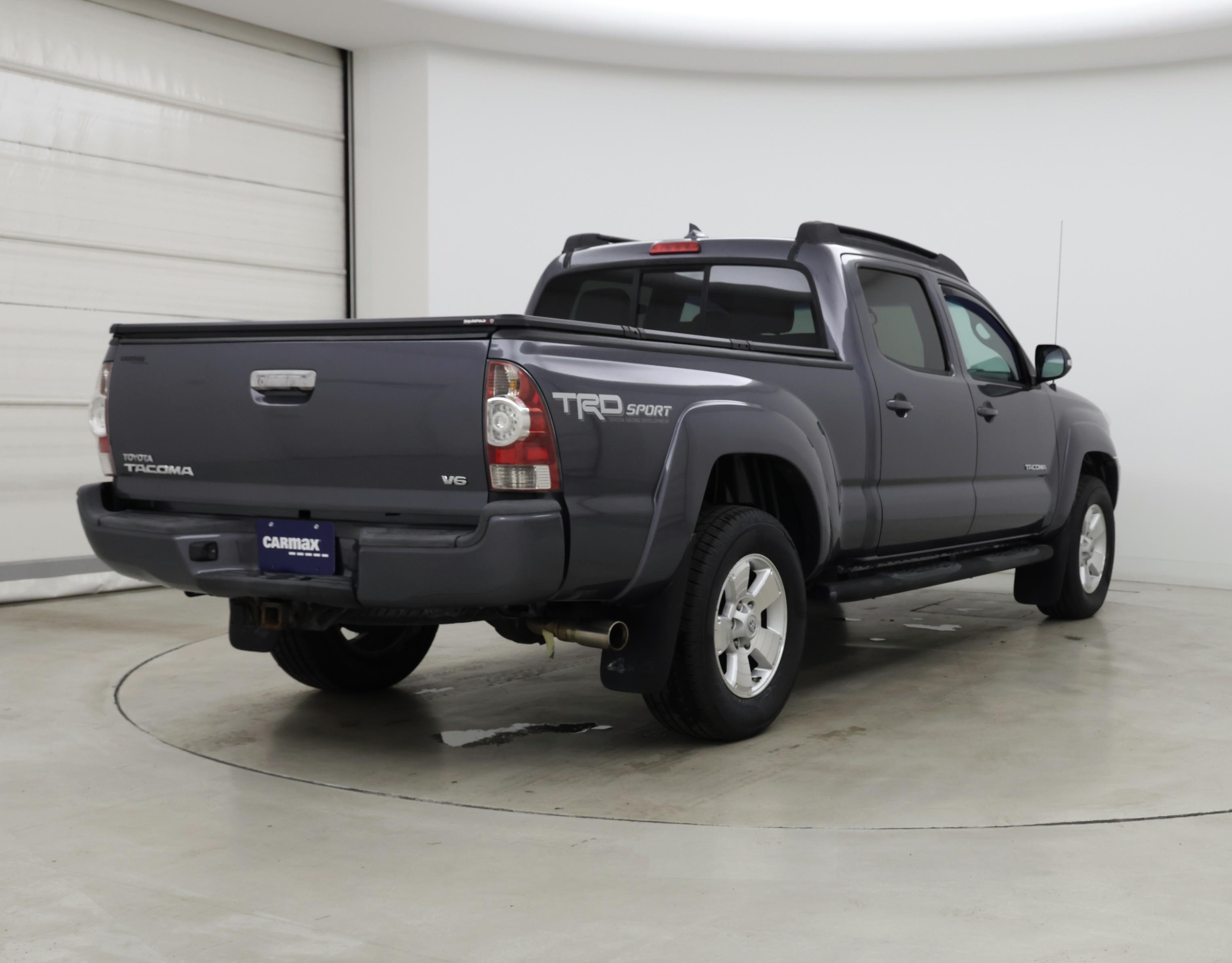 Thumbnail: 2014 Toyota Tacoma - 8