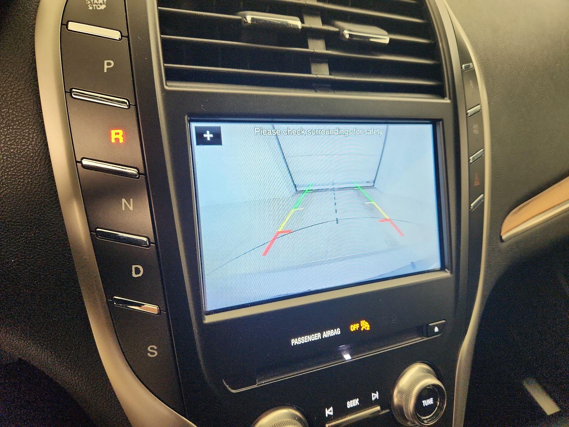 Thumbnail: 2017 Lincoln MKC - 15