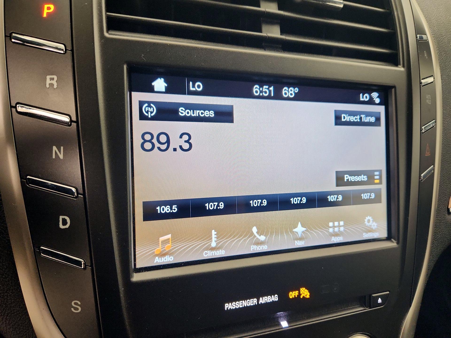 Thumbnail: 2017 Lincoln MKC - 16