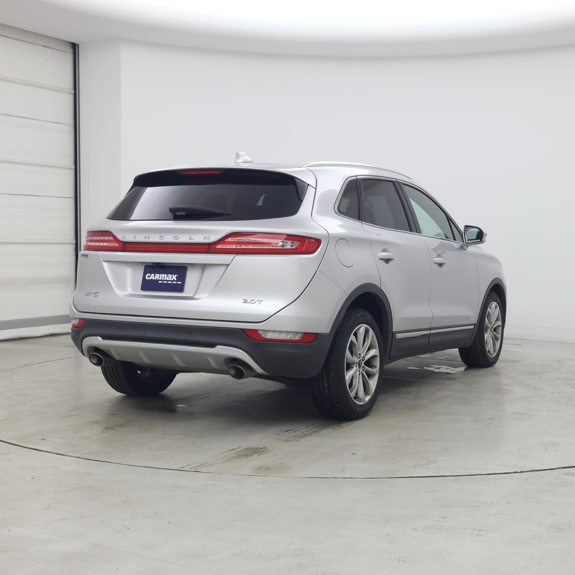 Thumbnail: 2017 Lincoln MKC - 8