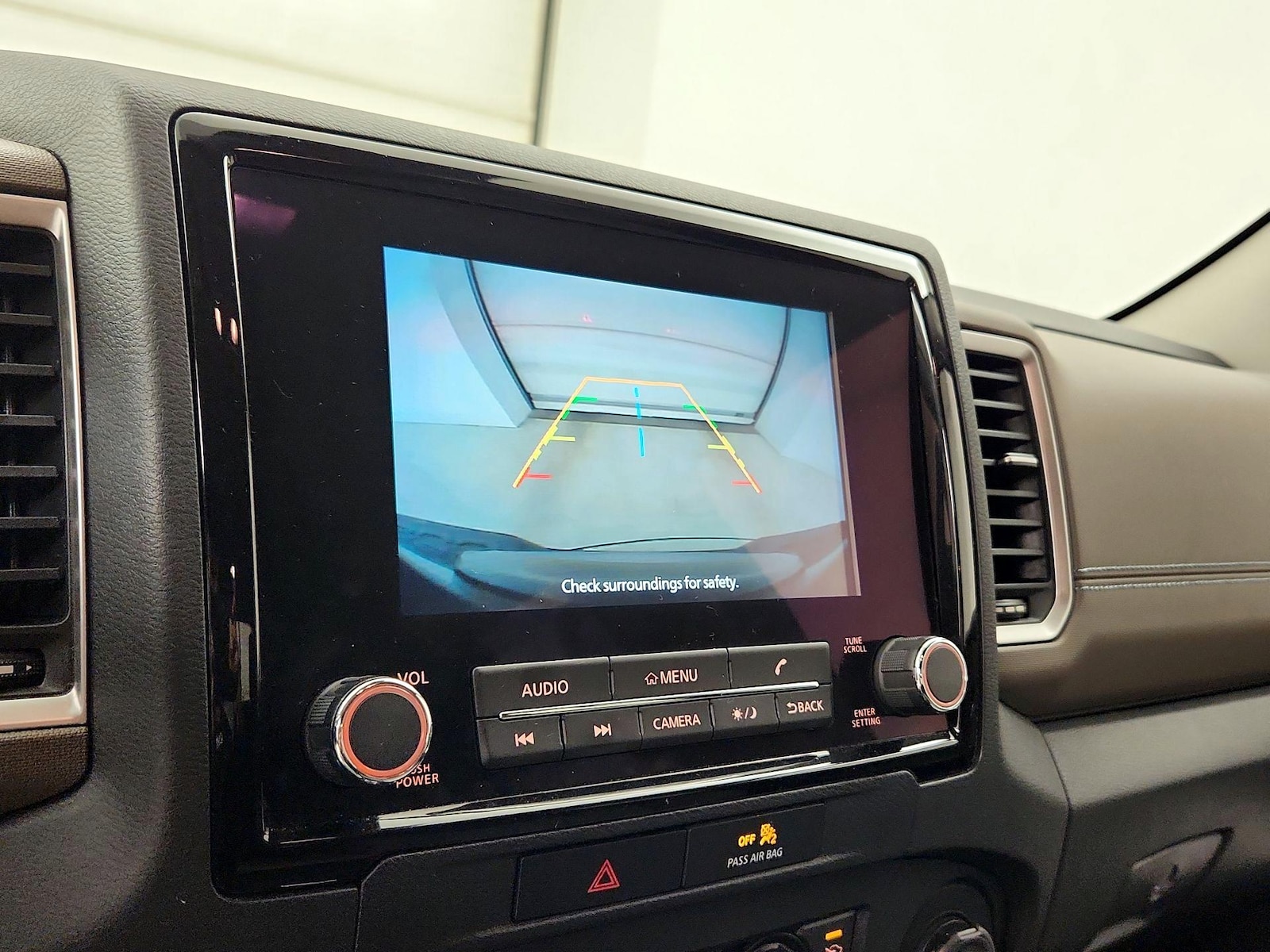 2022 Nissan Frontier SV - Photo 13