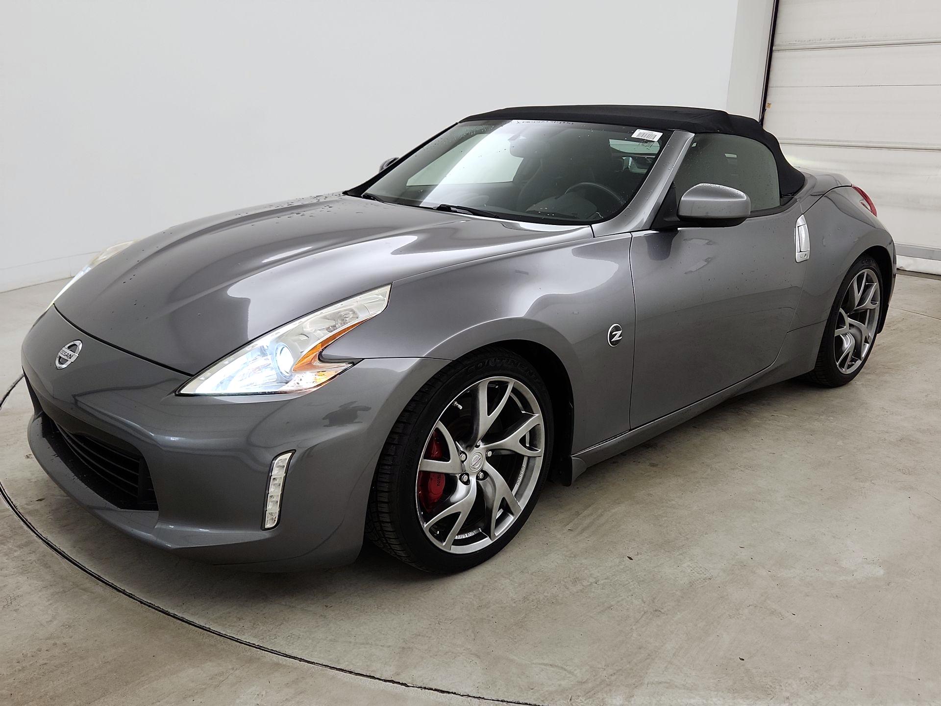 Thumbnail: 2015 Nissan Z - 3