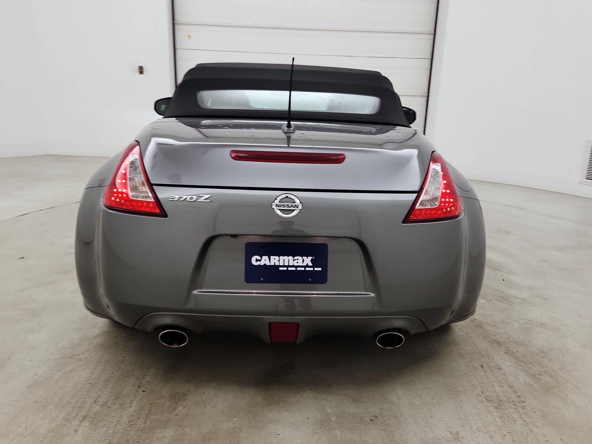 Thumbnail: 2015 Nissan Z - 6
