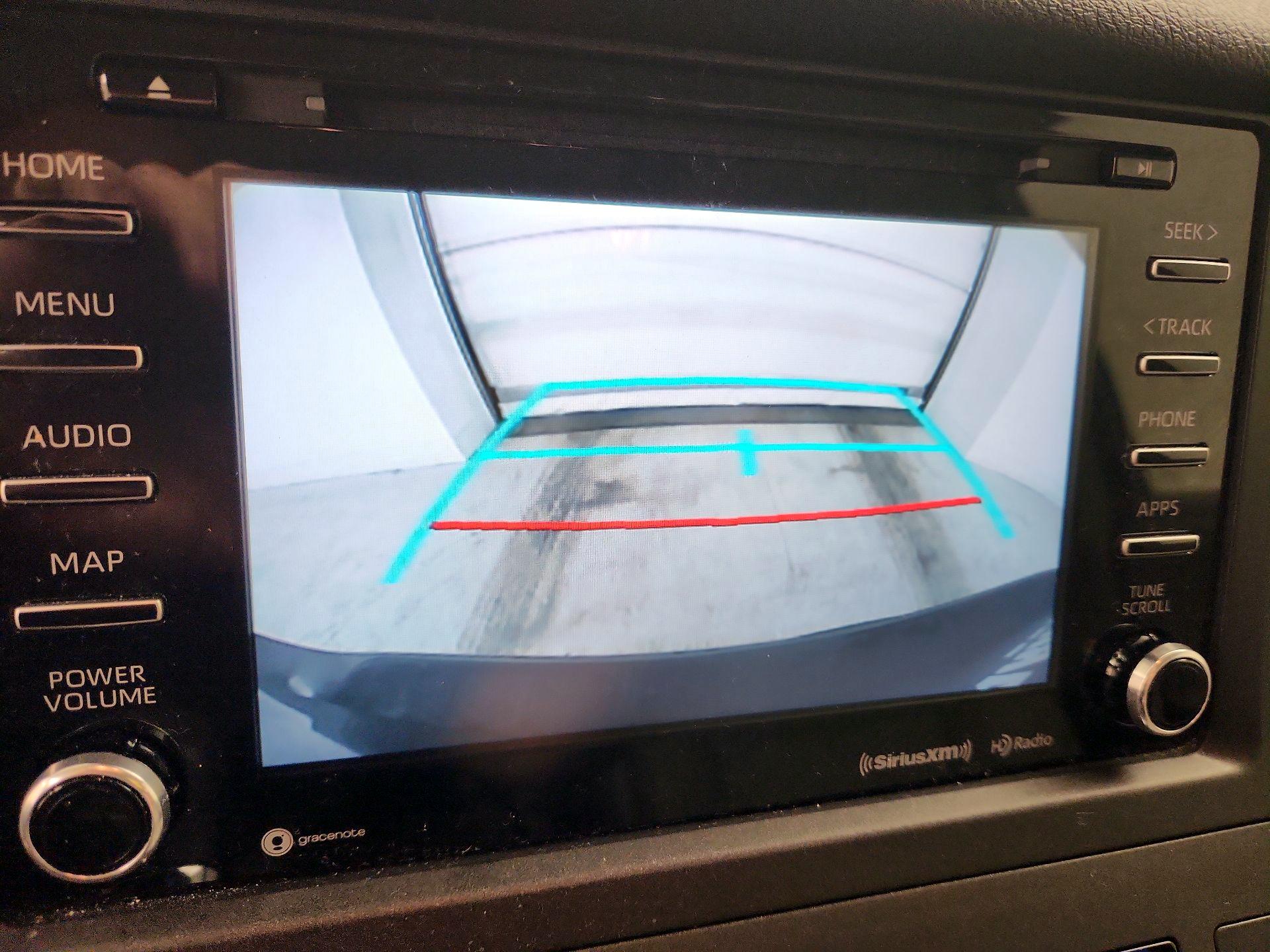 Thumbnail: 2020 Toyota Sienna - 15