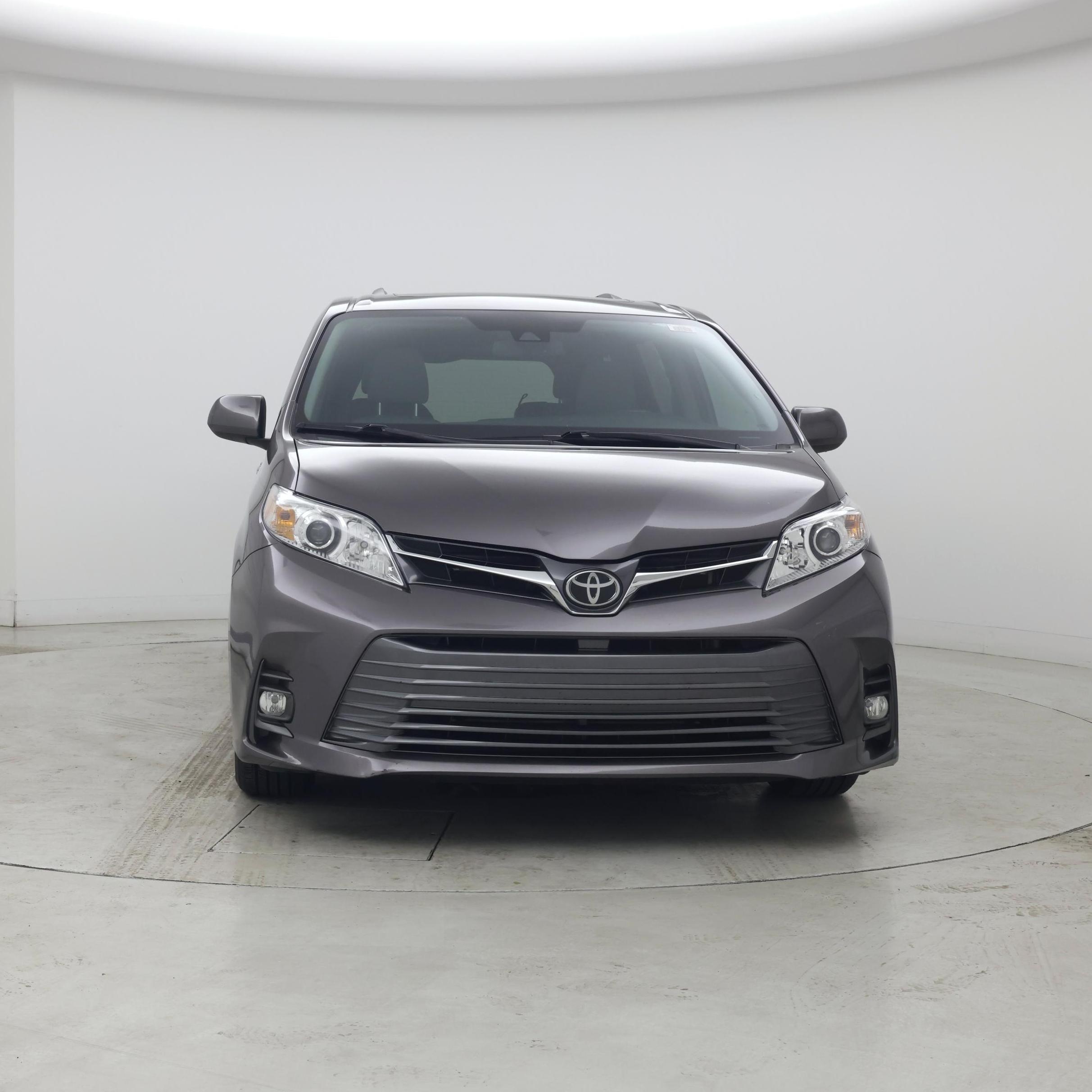 Thumbnail: 2020 Toyota Sienna - 5