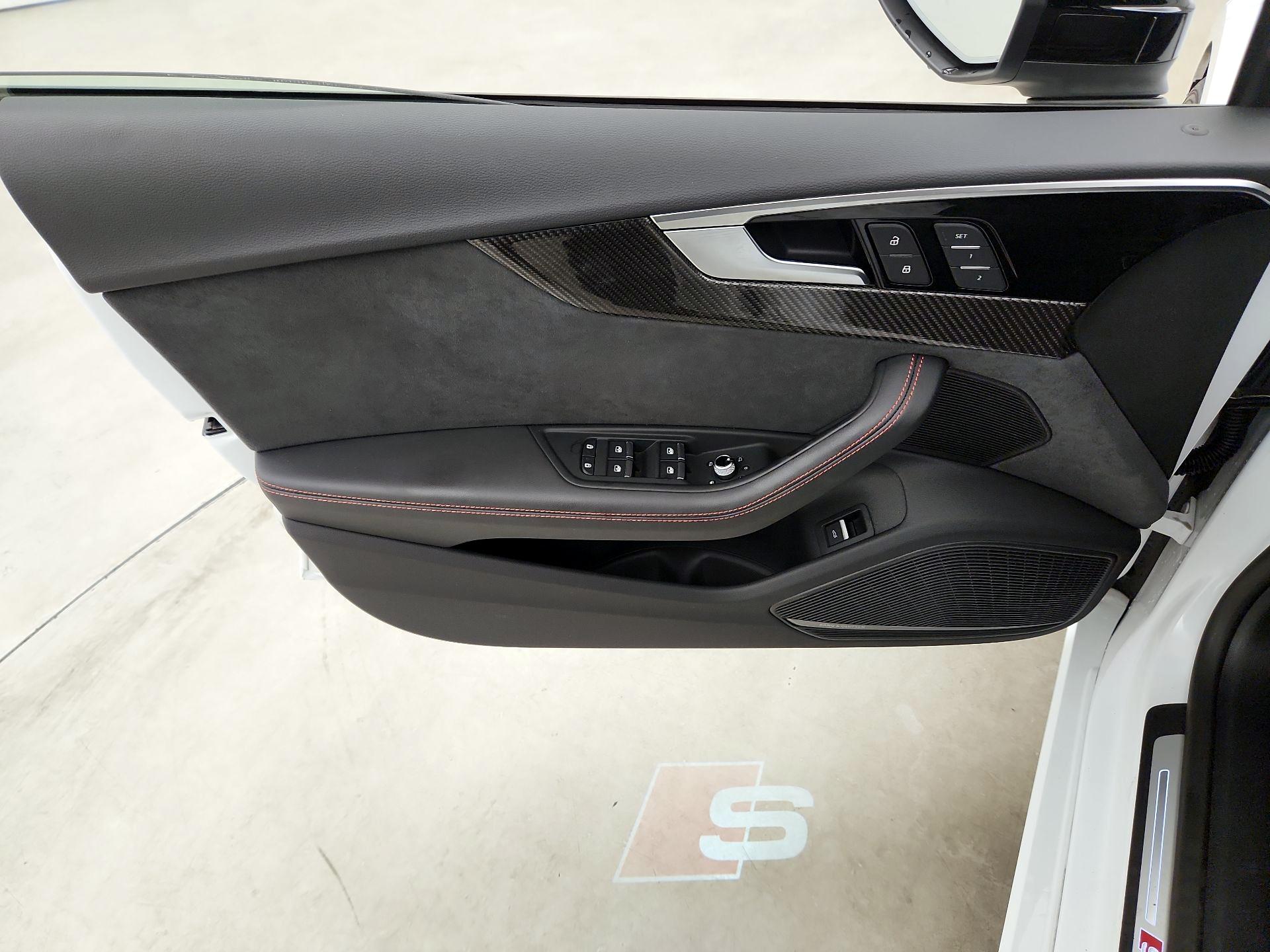 Thumbnail: 2024 Audi S5 - 12