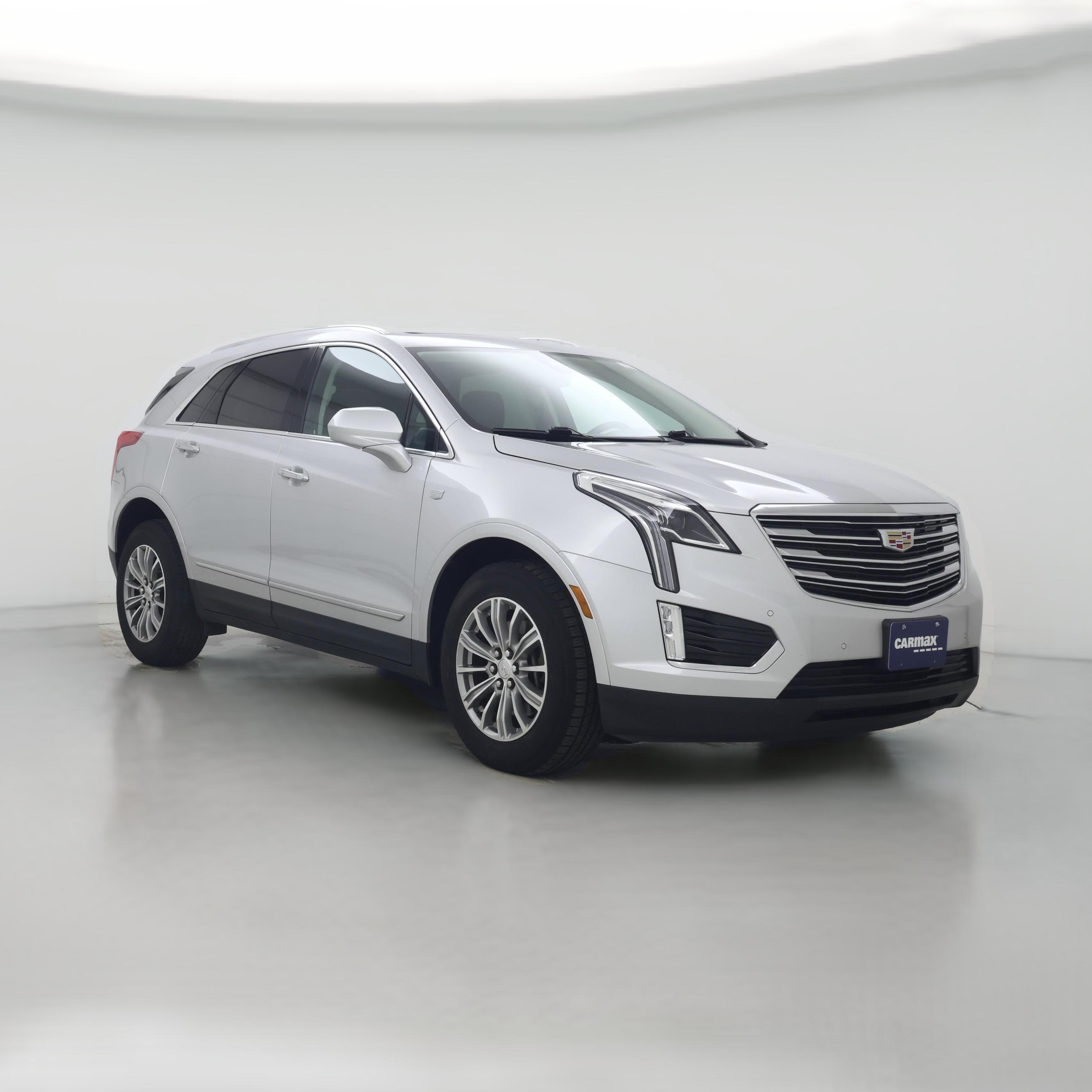 Thumbnail: 2017 Cadillac XT5 - 1