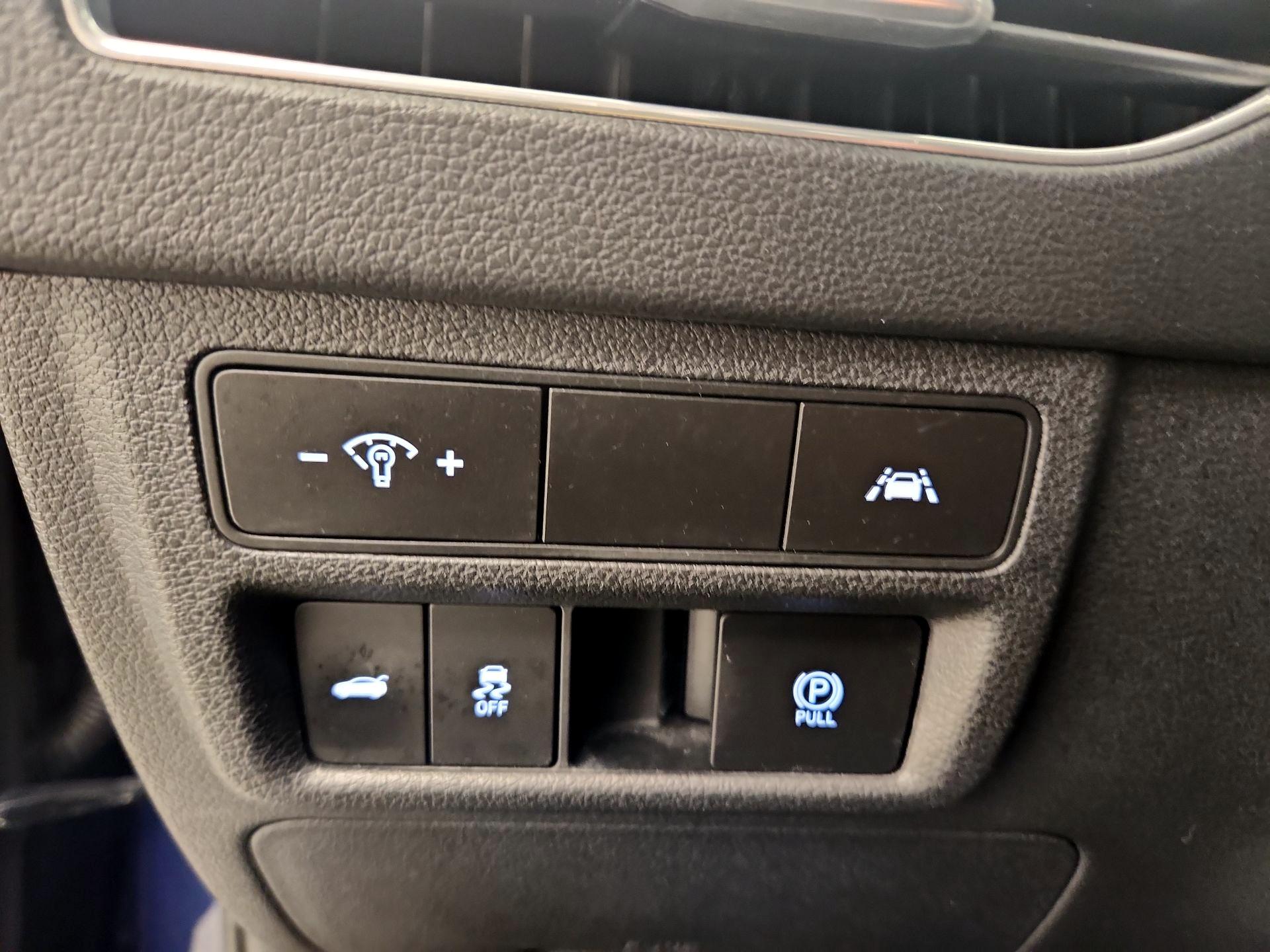 Thumbnail: 2020 Hyundai Sonata - 13