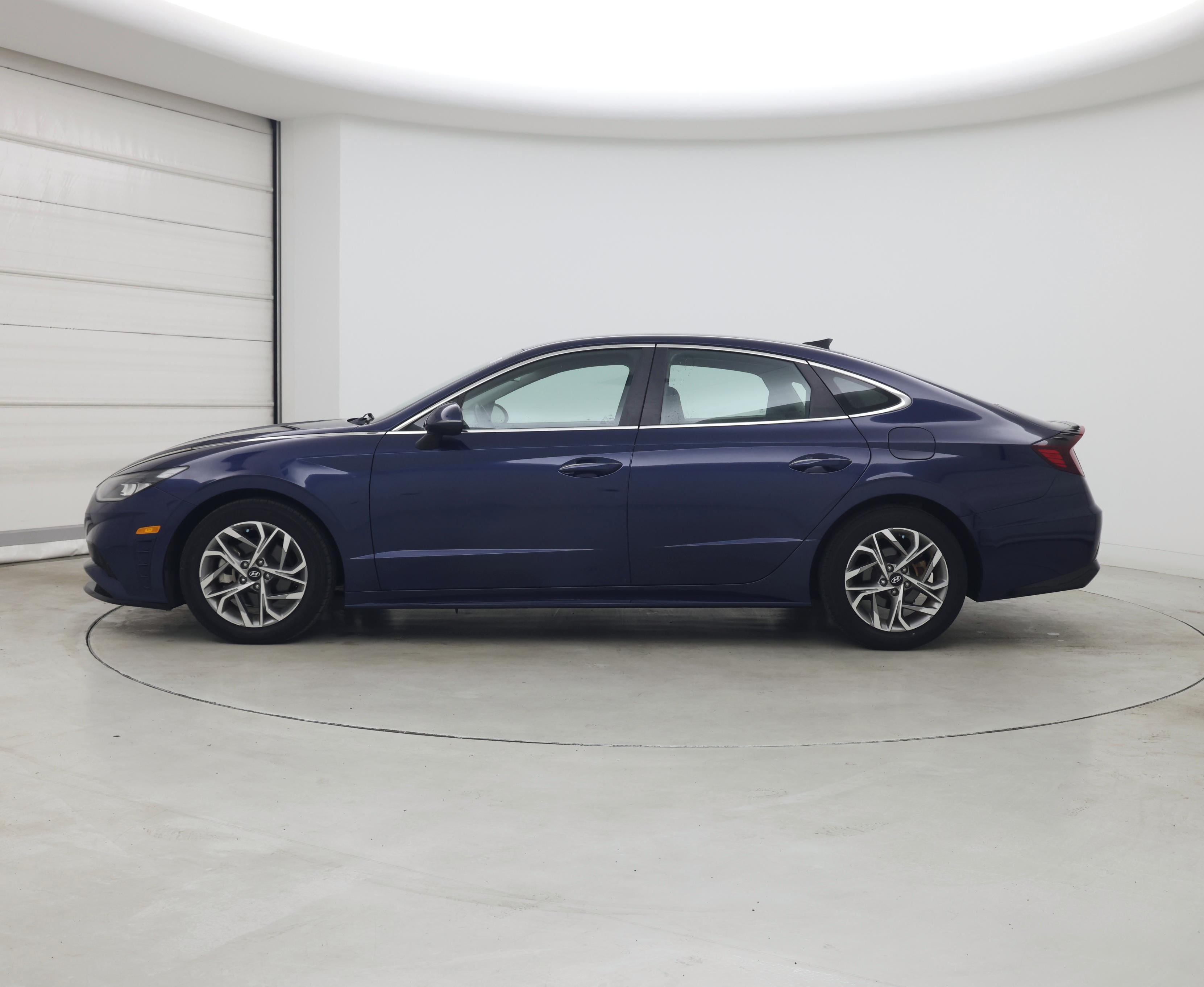 Thumbnail: 2020 Hyundai Sonata - 3