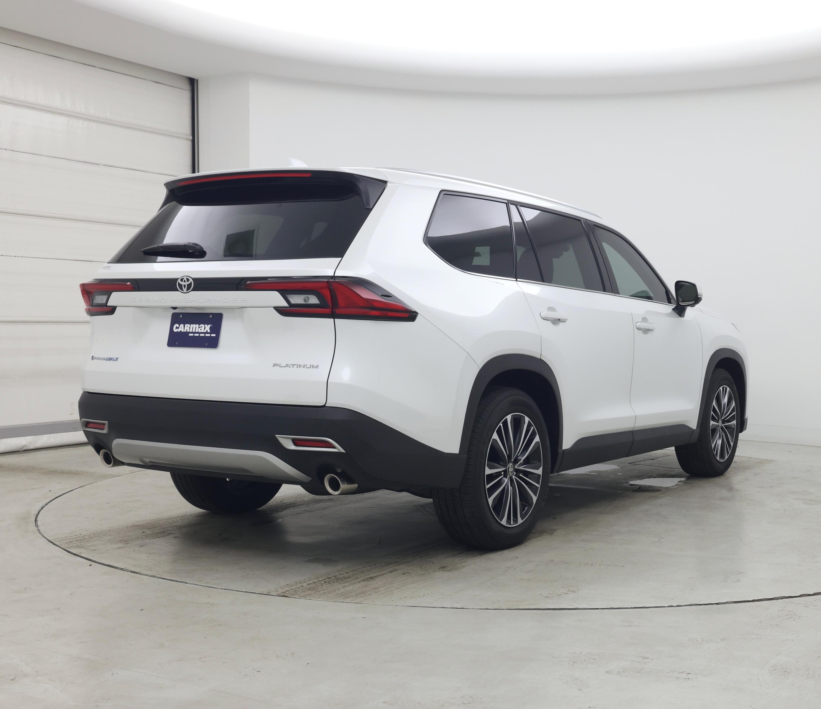 Thumbnail: 2026 Toyota Highlander - 8
