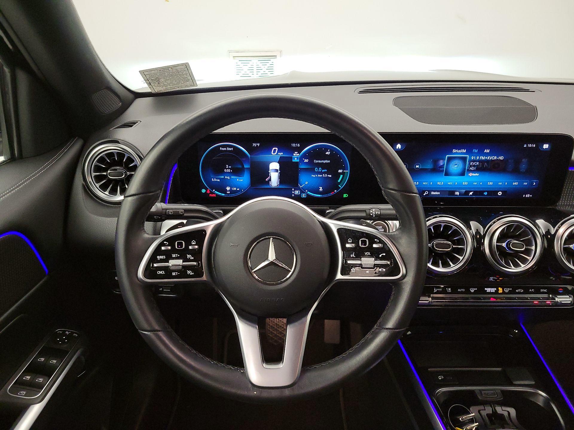 Thumbnail: 2023 Mercedes-Benz GLB - 10