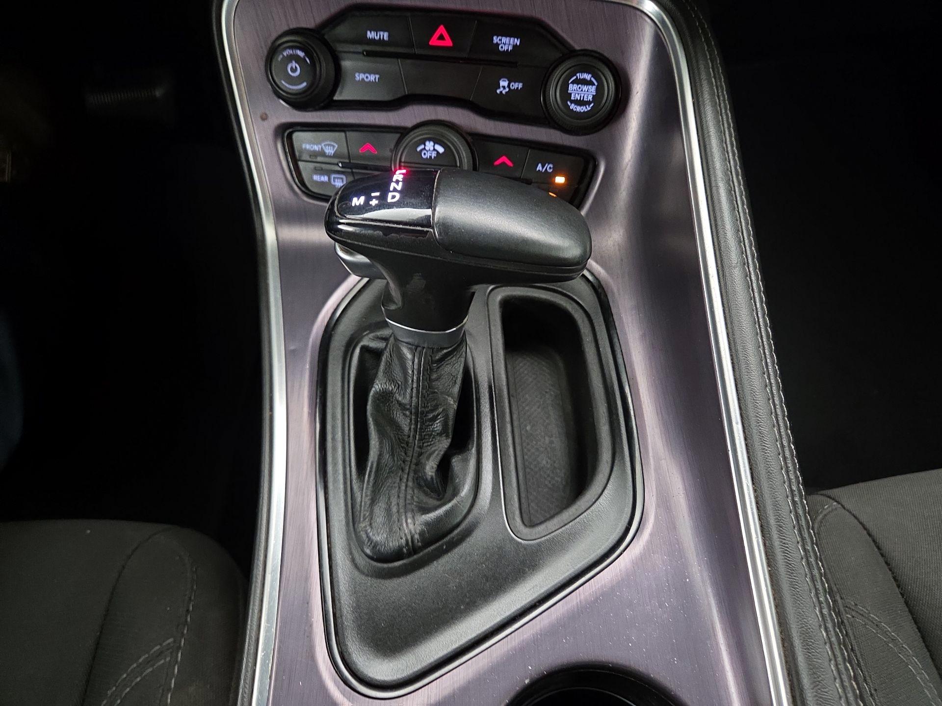 Thumbnail: 2018 Dodge Challenger - 17