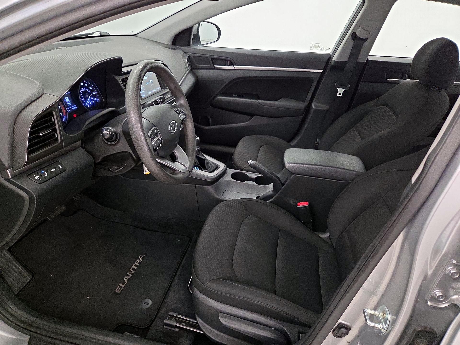 Thumbnail: 2020 Hyundai Elantra - 11