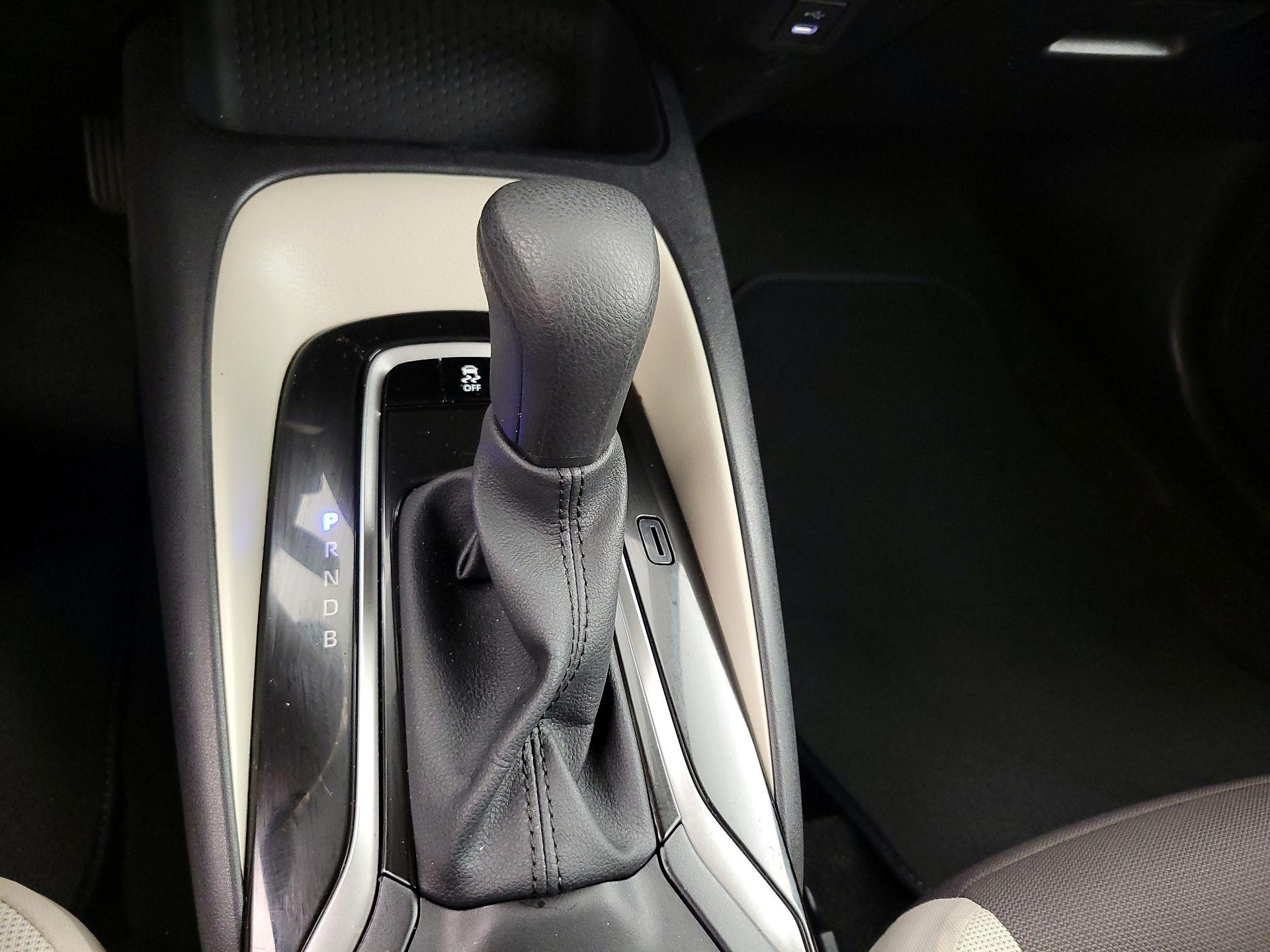 Thumbnail: 2025 Toyota Corolla - 17