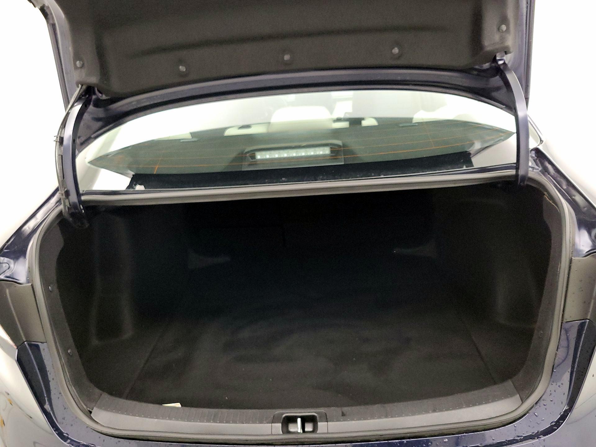 Thumbnail: 2025 Toyota Corolla - 19