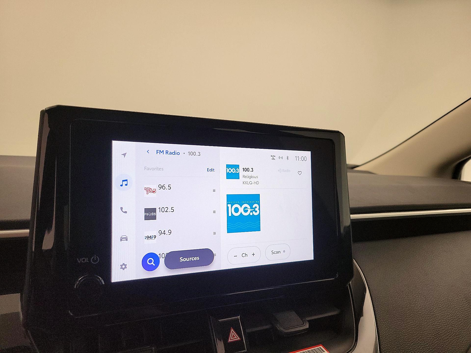 Thumbnail: 2025 Toyota Corolla - 16