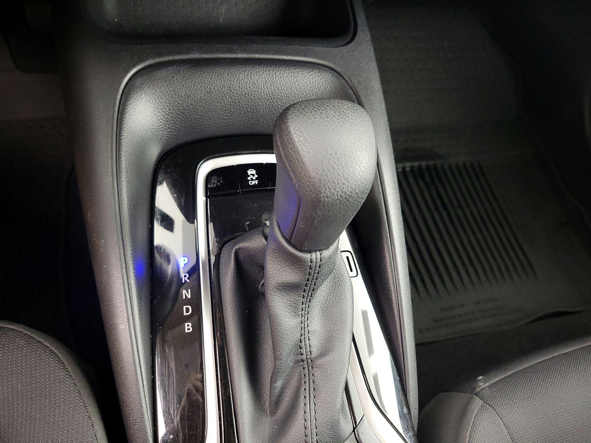 Thumbnail: 2025 Toyota Corolla - 18