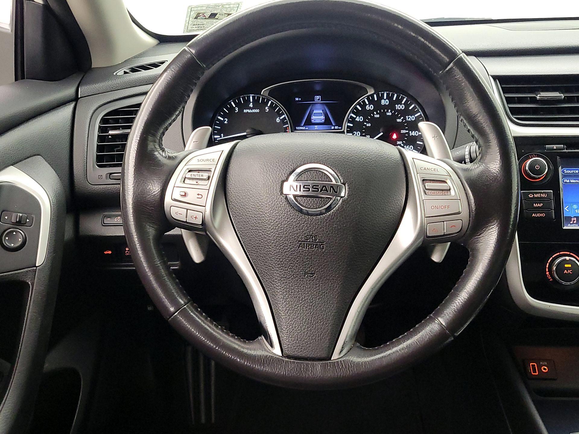 Thumbnail: 2018 Nissan Altima - 10