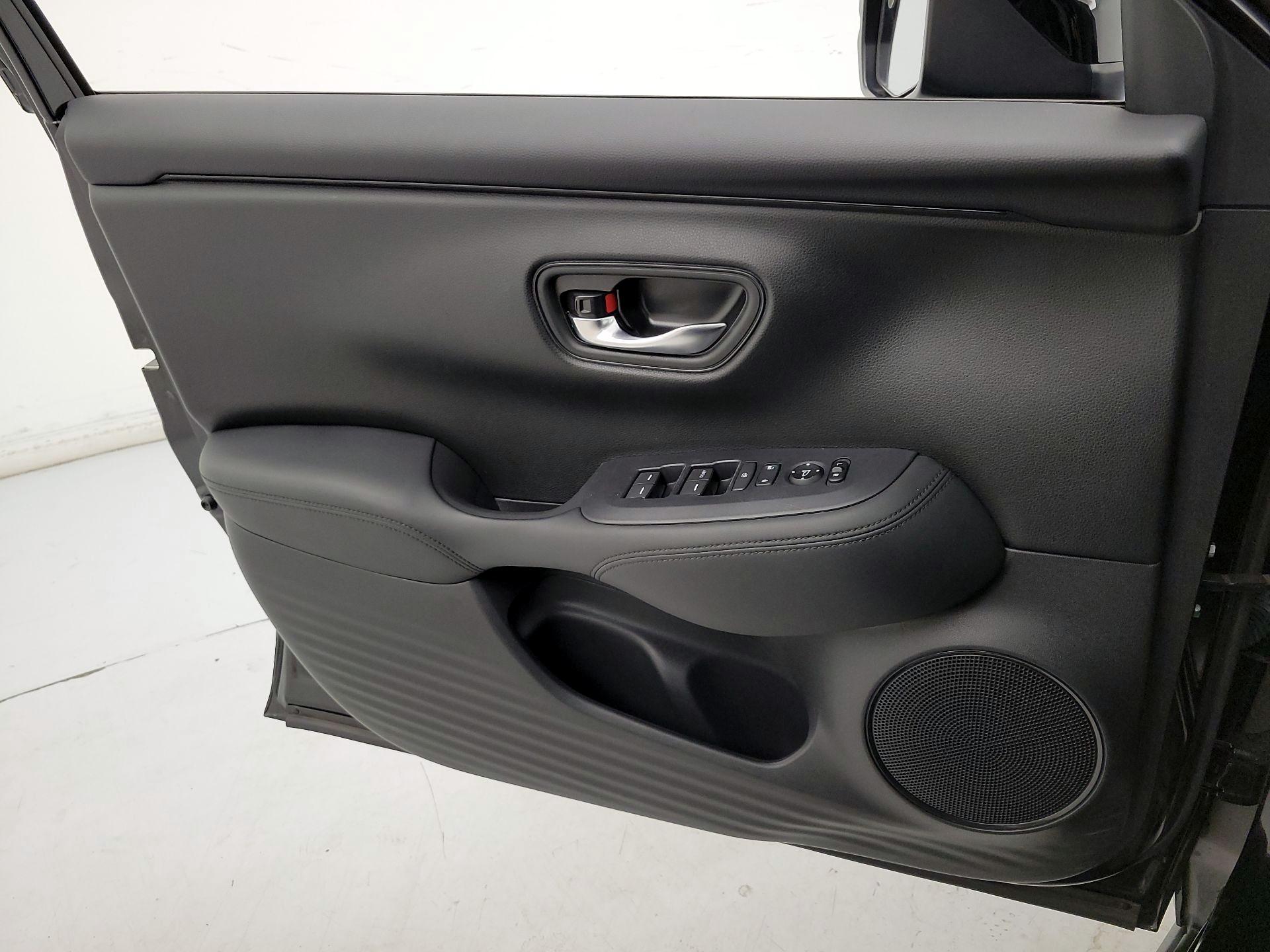 Thumbnail: 2023 Honda HR-V - 12