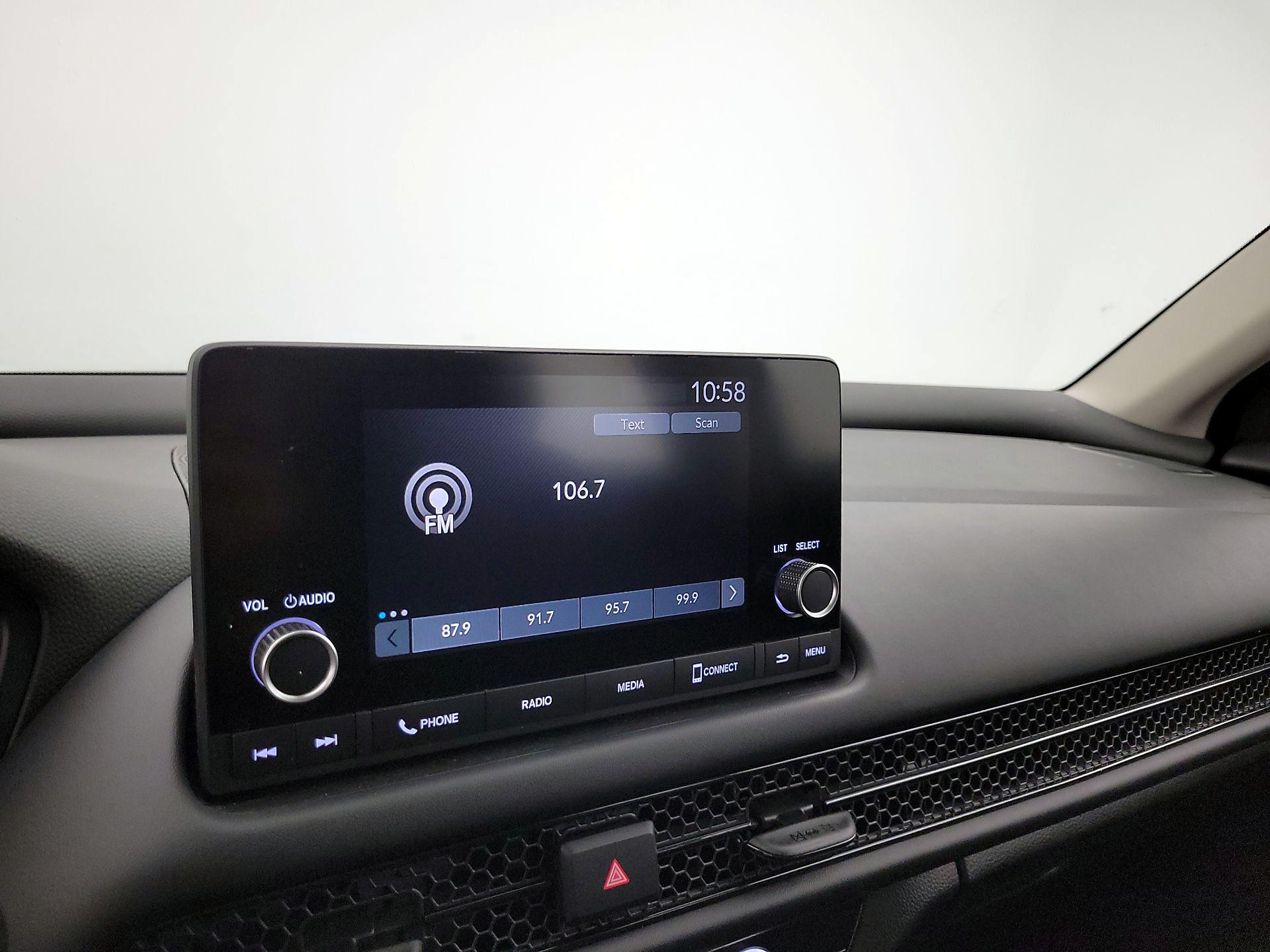 Thumbnail: 2023 Honda HR-V - 15