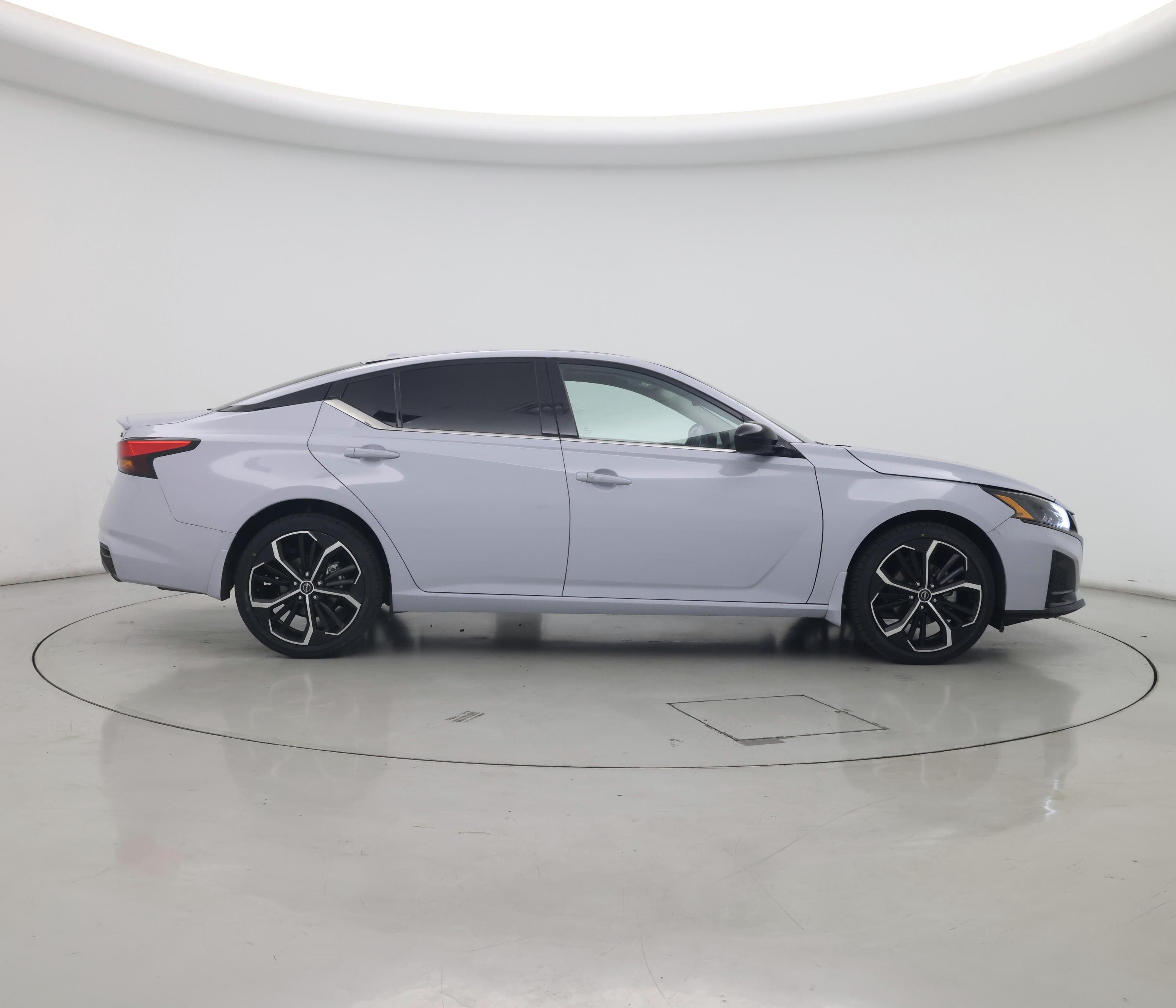 Thumbnail: 2023 Nissan Altima - 7