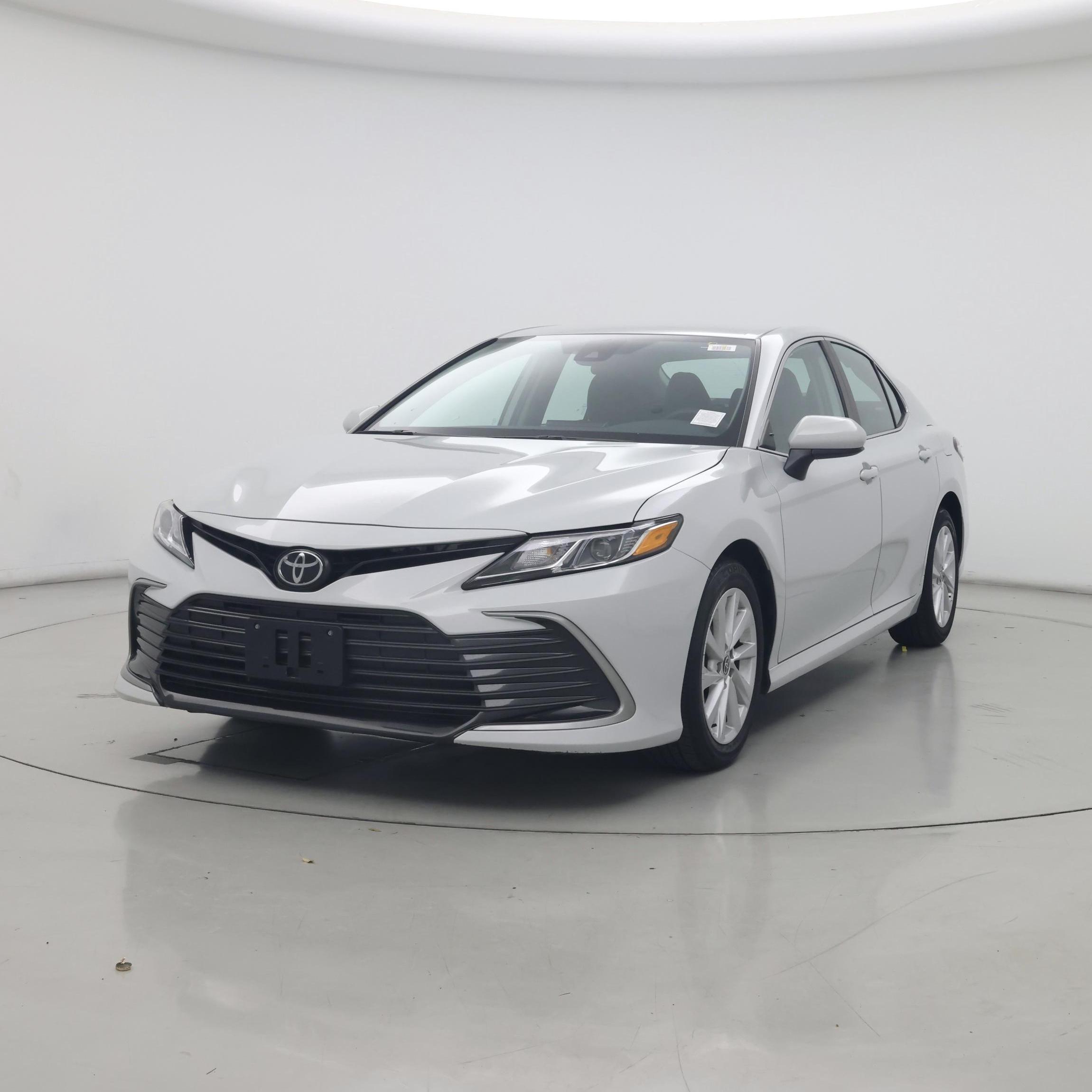 Thumbnail: 2023 Toyota Camry - 4