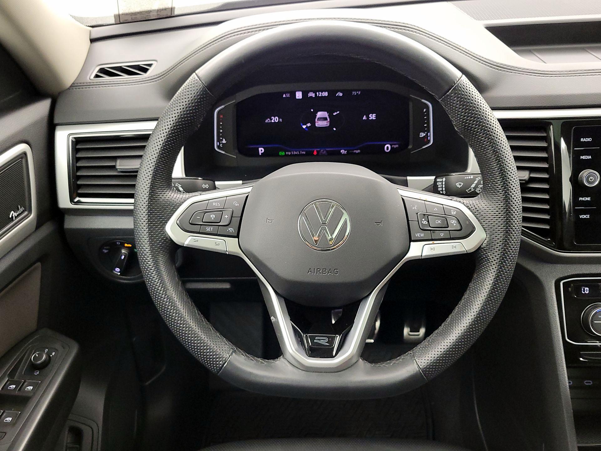 Thumbnail: 2023 Volkswagen Atlas - 10