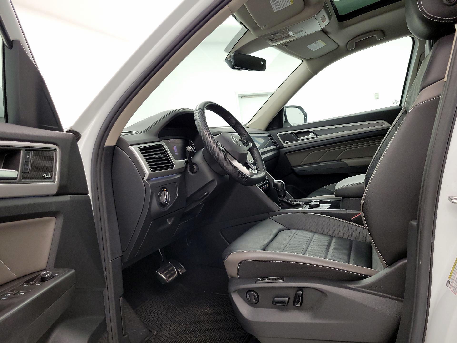 Thumbnail: 2023 Volkswagen Atlas - 11