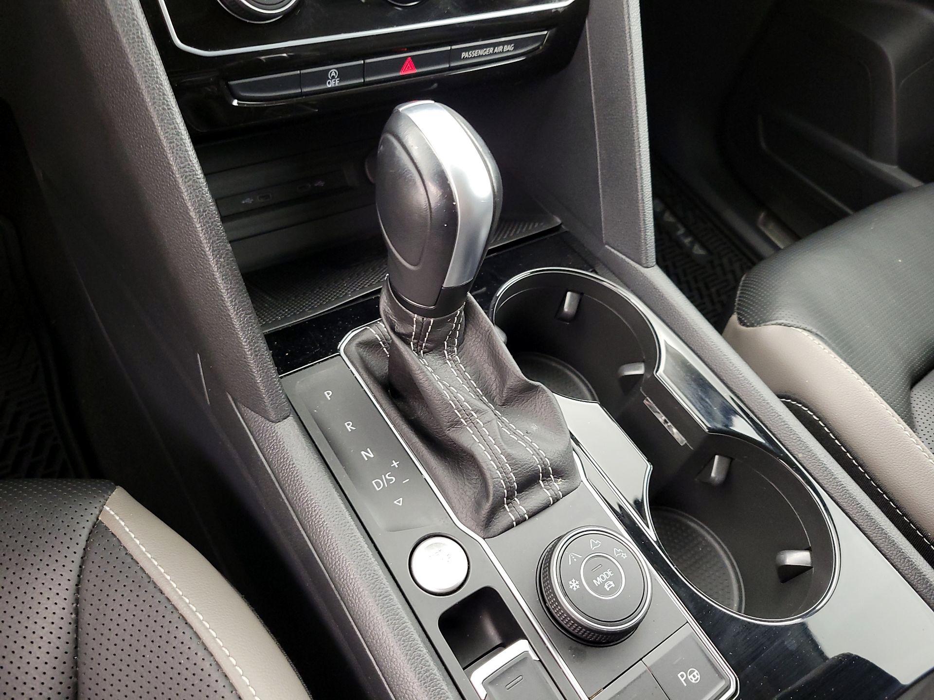 Thumbnail: 2023 Volkswagen Atlas - 18