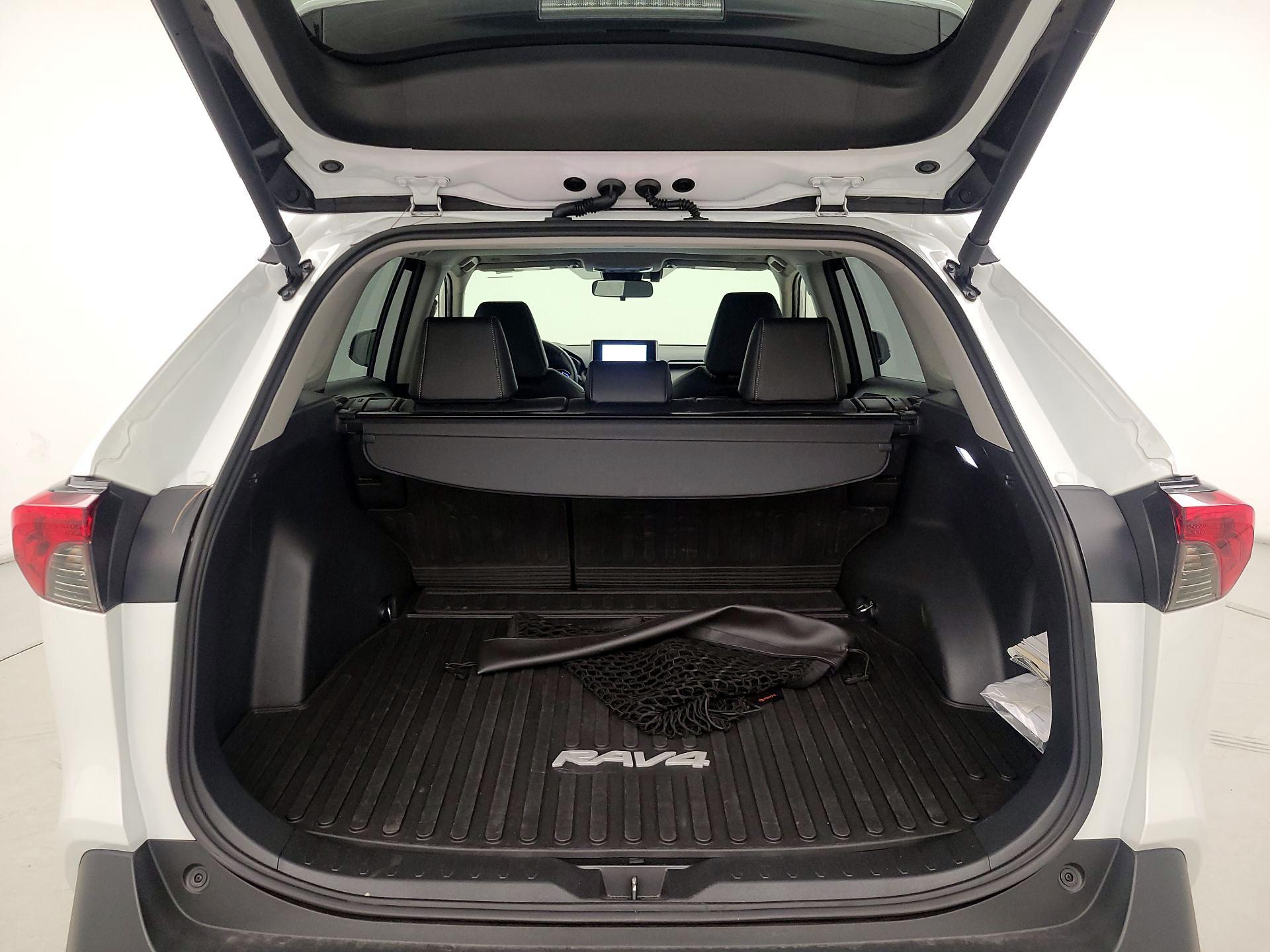 Thumbnail: 2024 Toyota RAV4 - 20