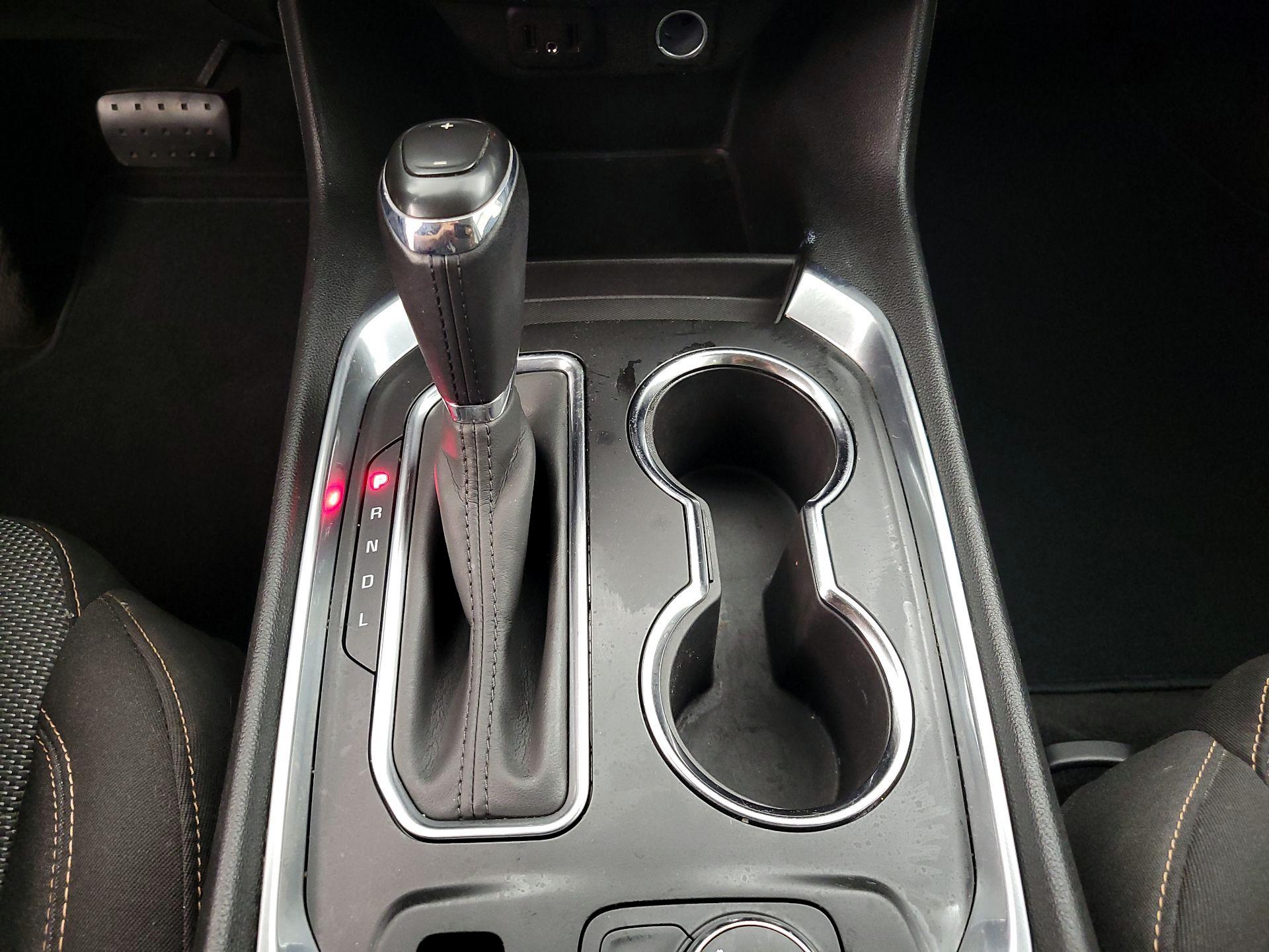 Thumbnail: 2019 Chevrolet Traverse - 17