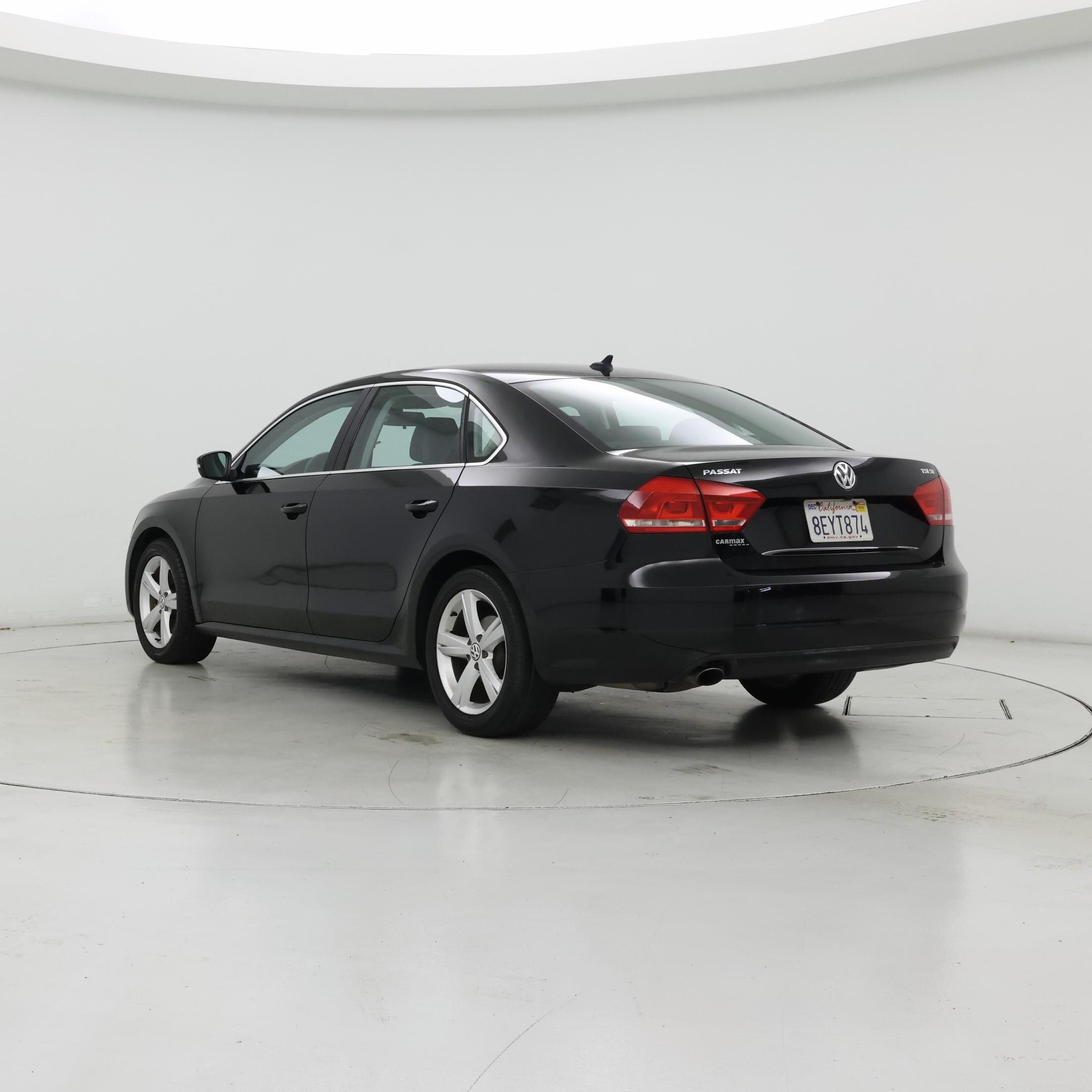 Thumbnail: 2015 Volkswagen Passat - 2